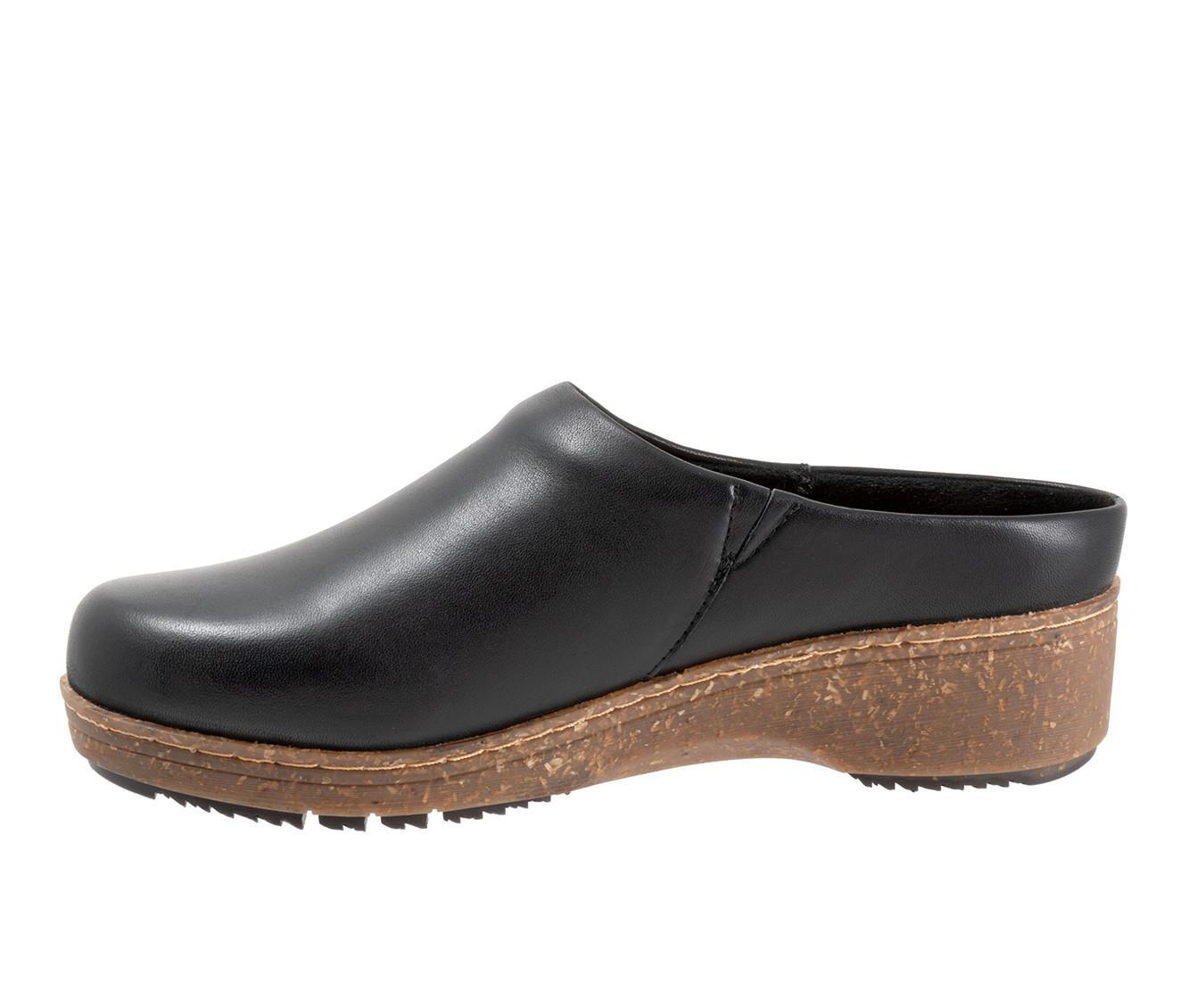 Women's Softwalk Arvada Clogs Product Image