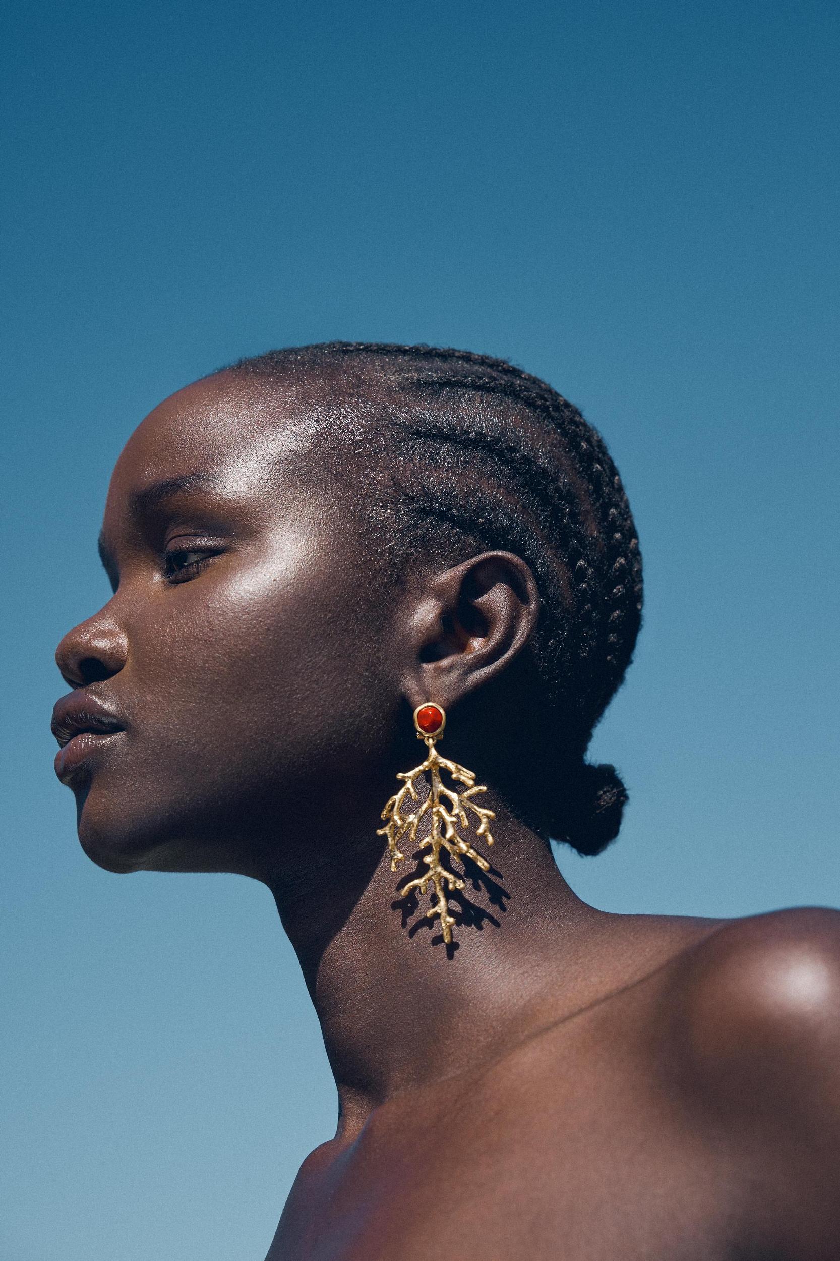 CORAL STONE EARRINGS Product Image