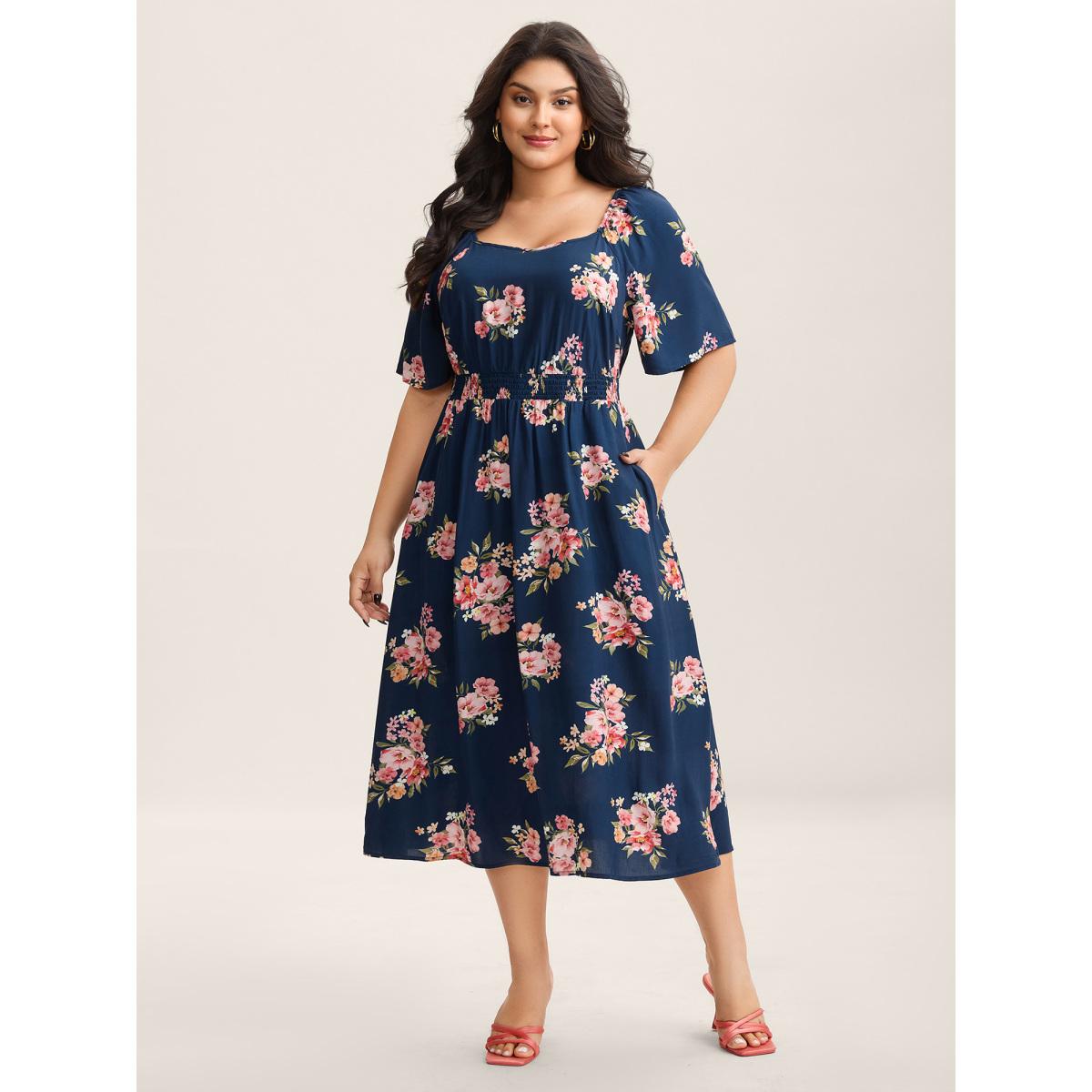 Plus Size Sweet Floral Print Shirred Waist Midi Dress DarkBlue Women Heart neckline Short sleeve Curvy BloomChic 18-20/2X Product Image