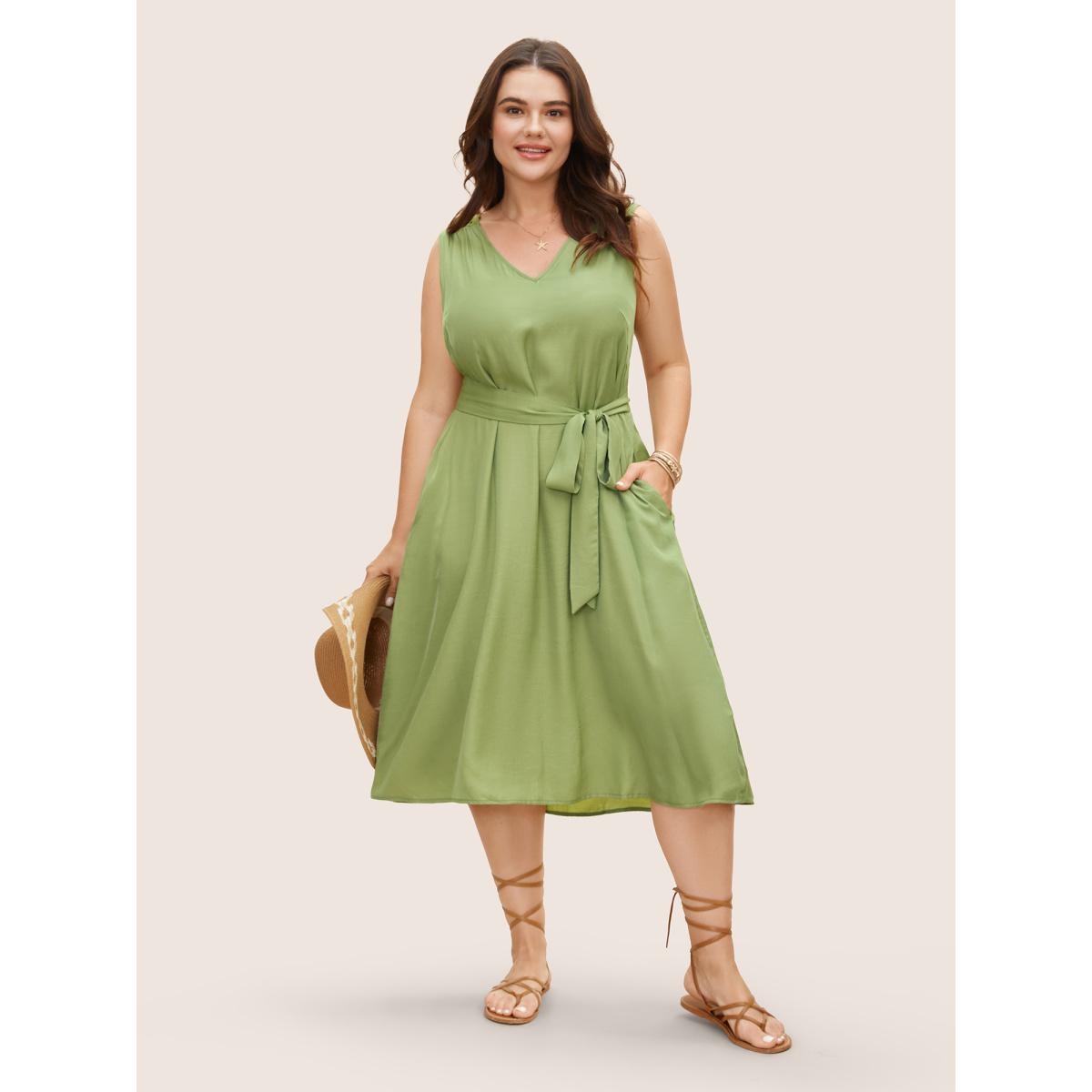 Plus Size Solid Back Cut Out Belted Dress Palemauve Women Resort Belted V-neck Sleeveless Curvy BloomChic 12/L Product Image