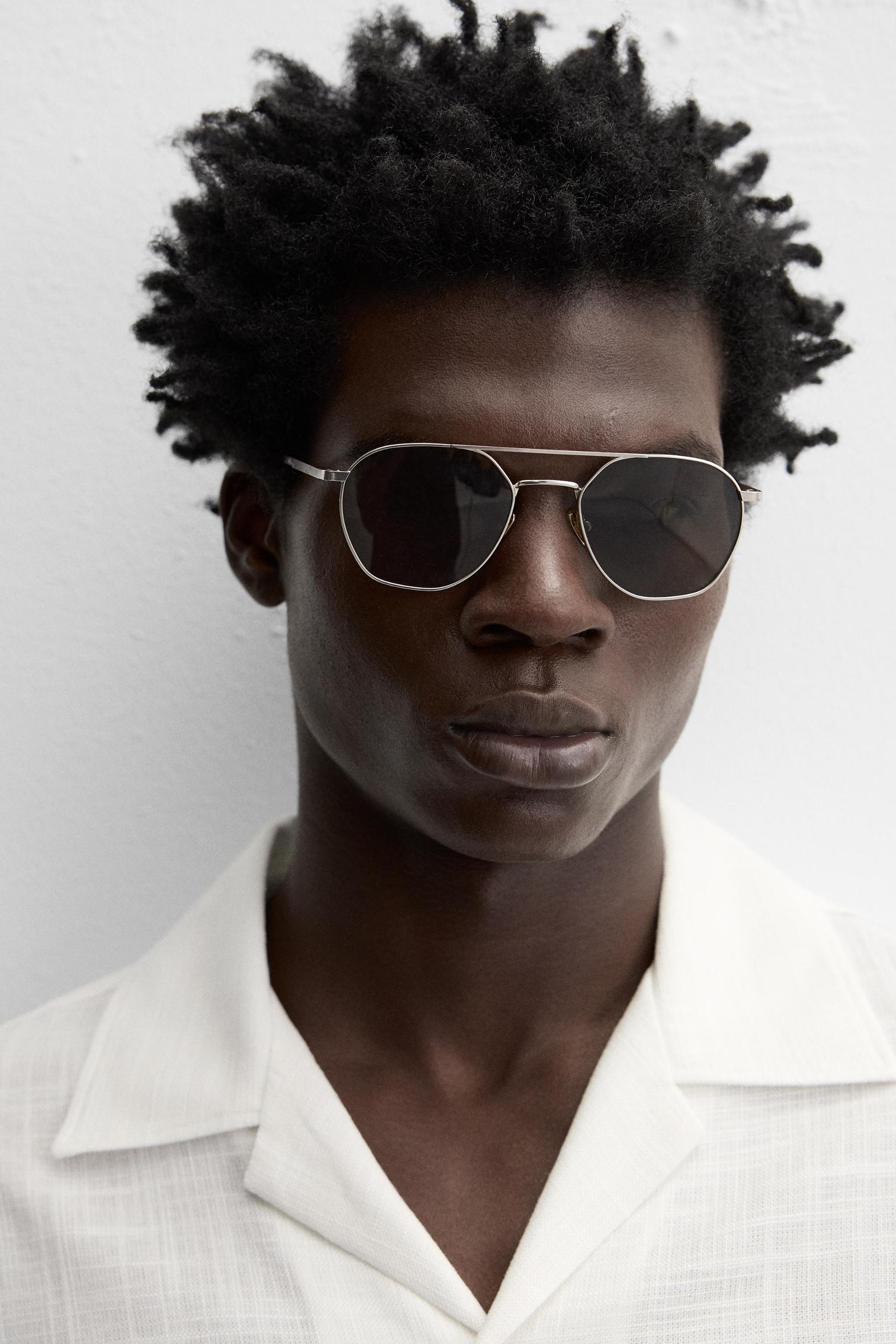 RELAXED FIT SHIRT Product Image