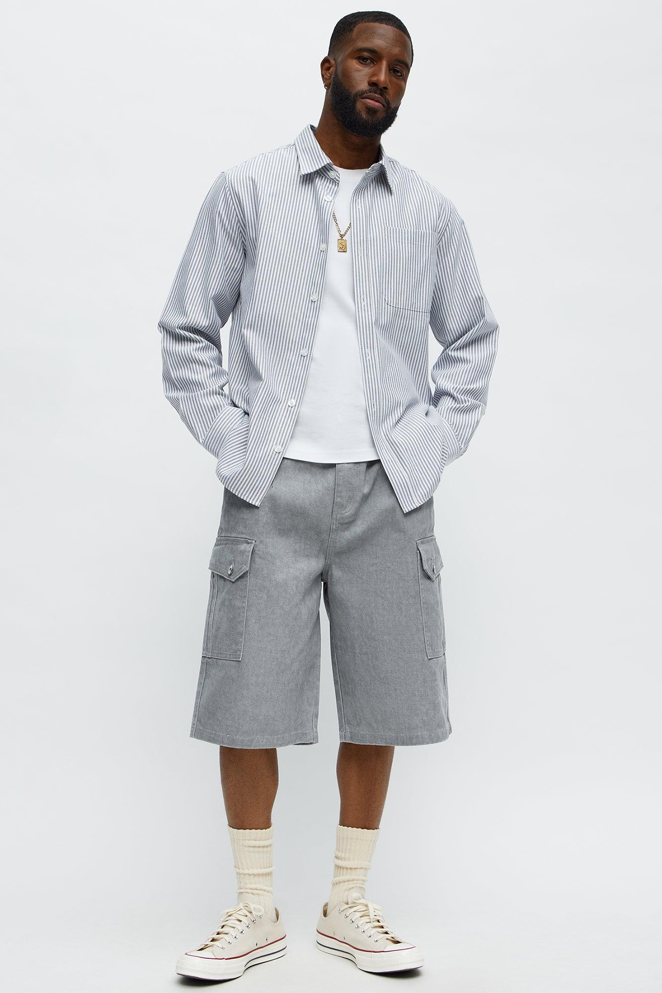 Long Cargo Relaxed Shorts - Grey Male Product Image