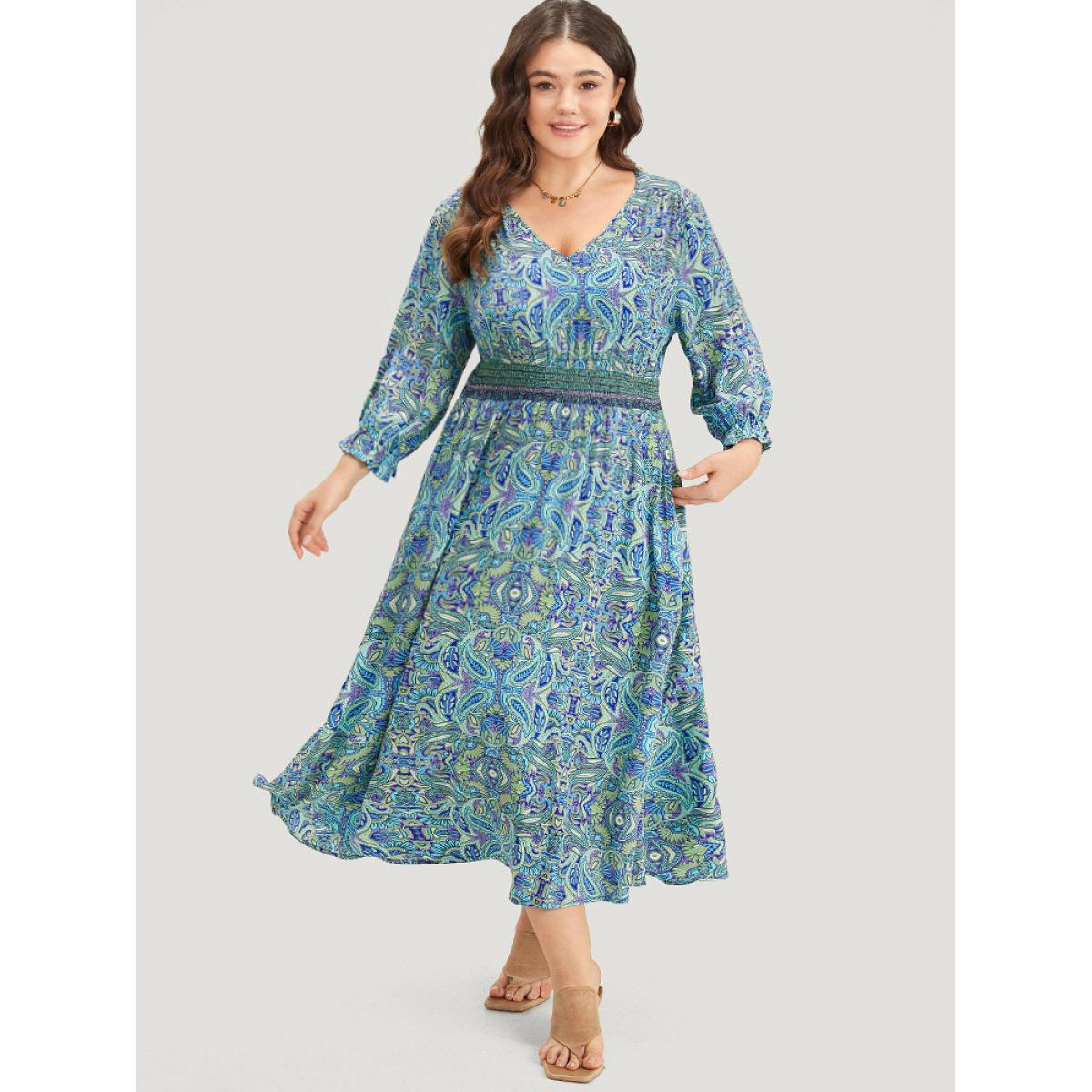 Plus Size Paisley Print Shirred Flutter Trim Dress Blue Women Resort Elastic cuffs V-neck Long Sleeve Curvy Midi Dress BloomChic 30/6X Product Image