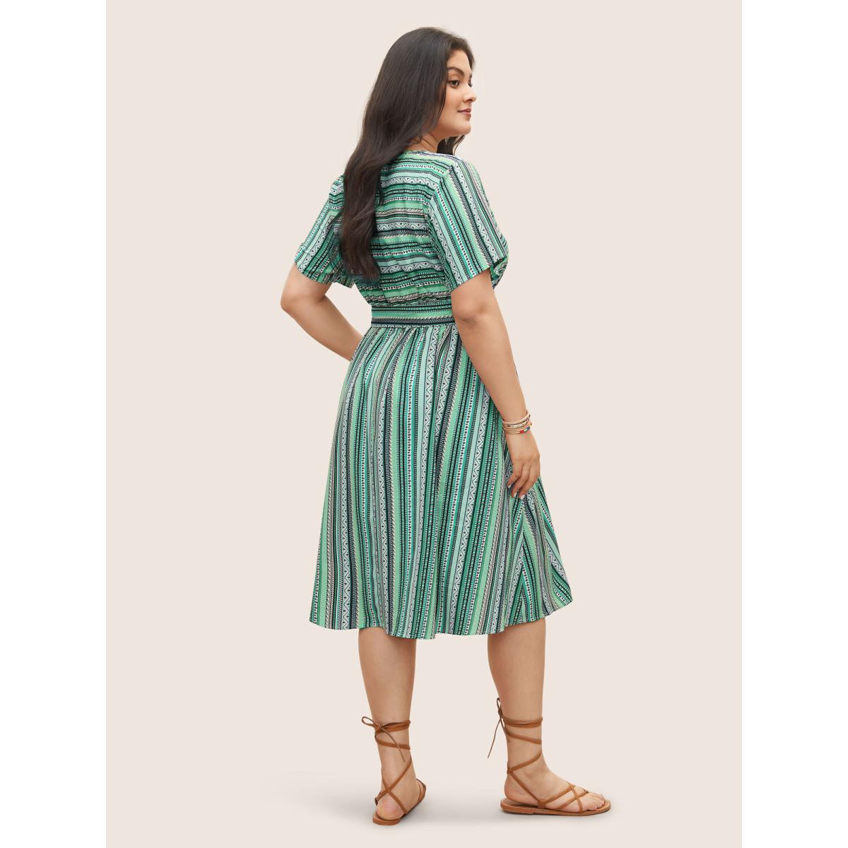 Plus Size Bandana Striped Belted Pocket Dress Malachitegreen Women Resort Non V-neck Short sleeve Curvy Midi Dress BloomChic 26/4X Product Image