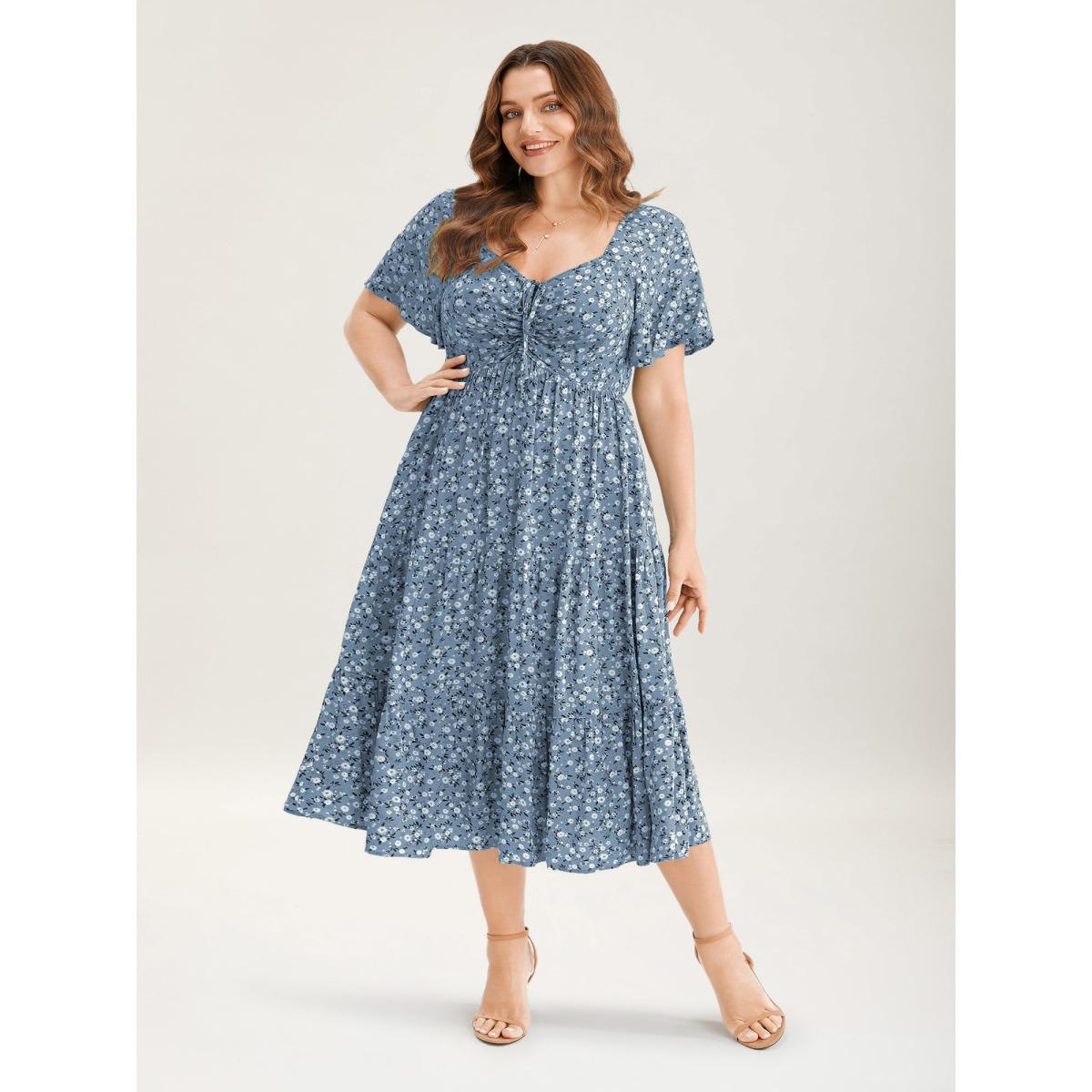 Plus Size Ditsy Floral Sweetheart Drawstring Pocket Tiered Dress Aegean Women Timeless Non V-neck Short sleeve Curvy Midi Dress BloomChic 26/4X Product Image