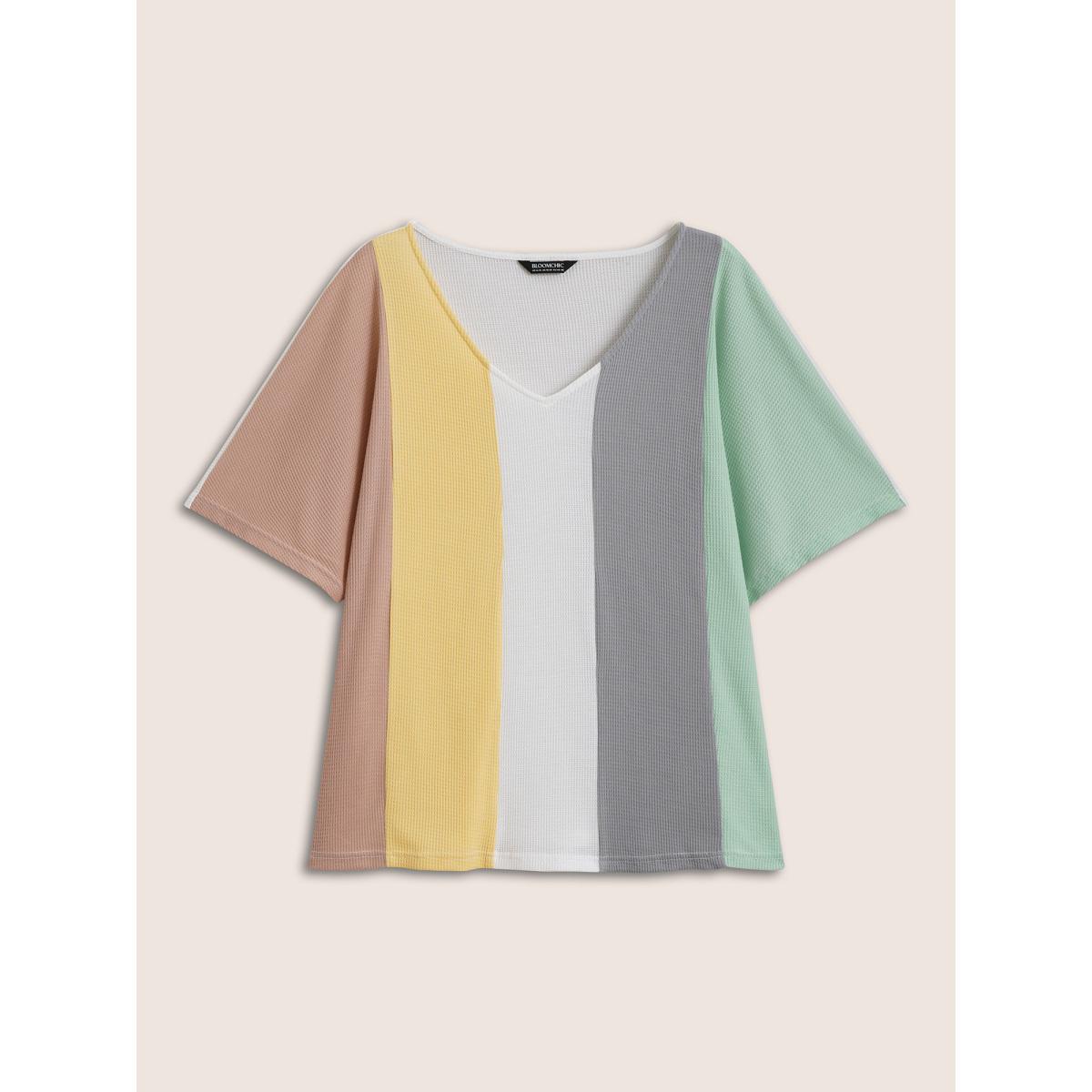 Plus Size Contrast Waffle Knit Dolman Sleeve T-shirt Multicolor Women Casual Contrast V-neck Everyday T-shirts BloomChic 30/6X Product Image