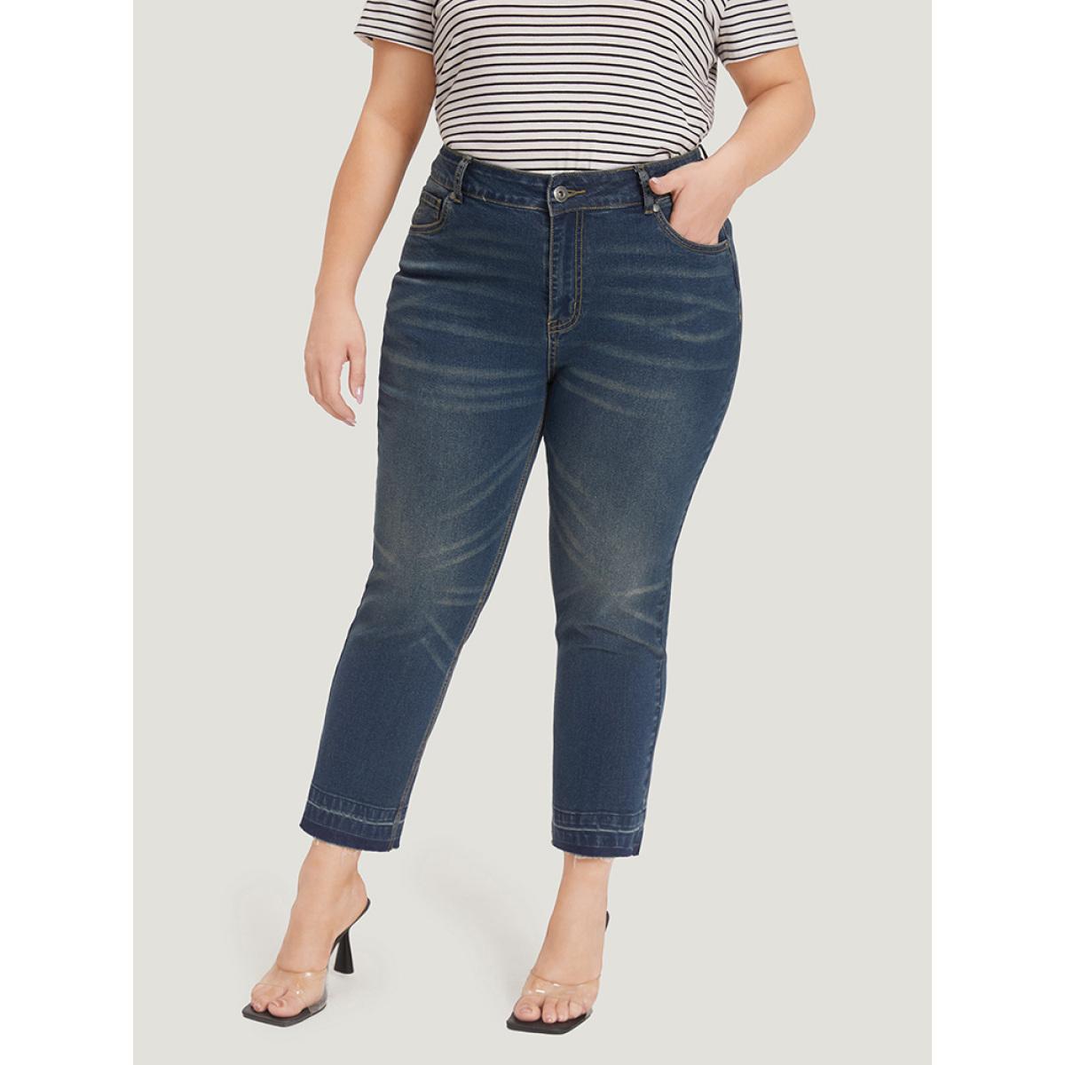 Plus Size Solid Straight Cutoff Pocket Dark Wash Jeans Women Indigo Casual Plain Plain High stretch Pocket Jeans BloomChic 14/1X Product Image