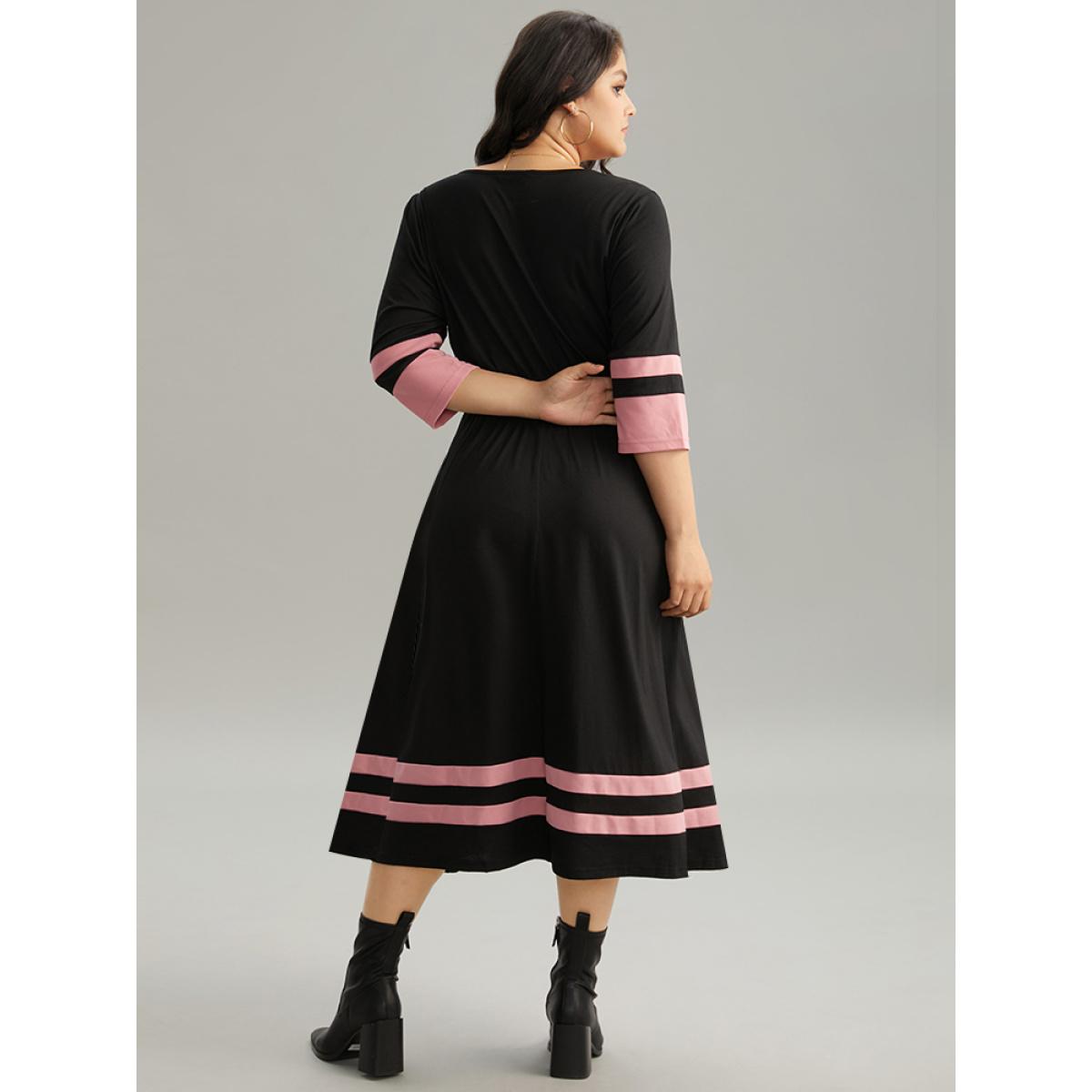 Plus Size Colorblock Contrast Elastic Waist Pocket Belted Dress Black Women Casual Belted V-neck Elbow-length sleeve Curvy Midi Dress BloomChic 18-20/2X Product Image