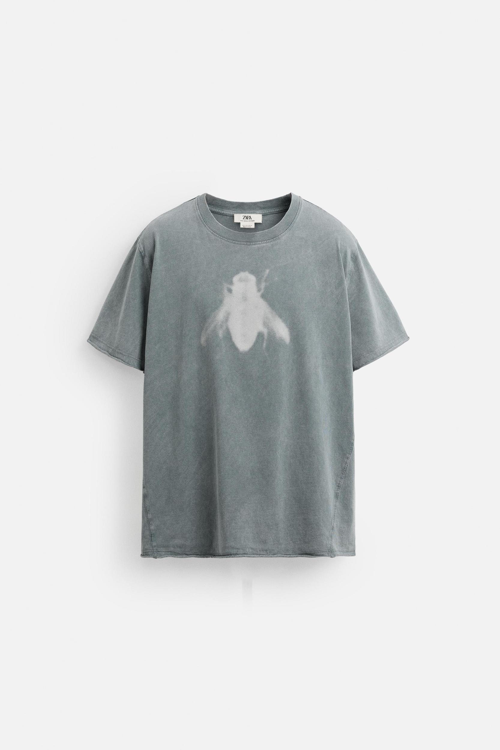 WASHED FLY PRINT T-SHIRT Product Image