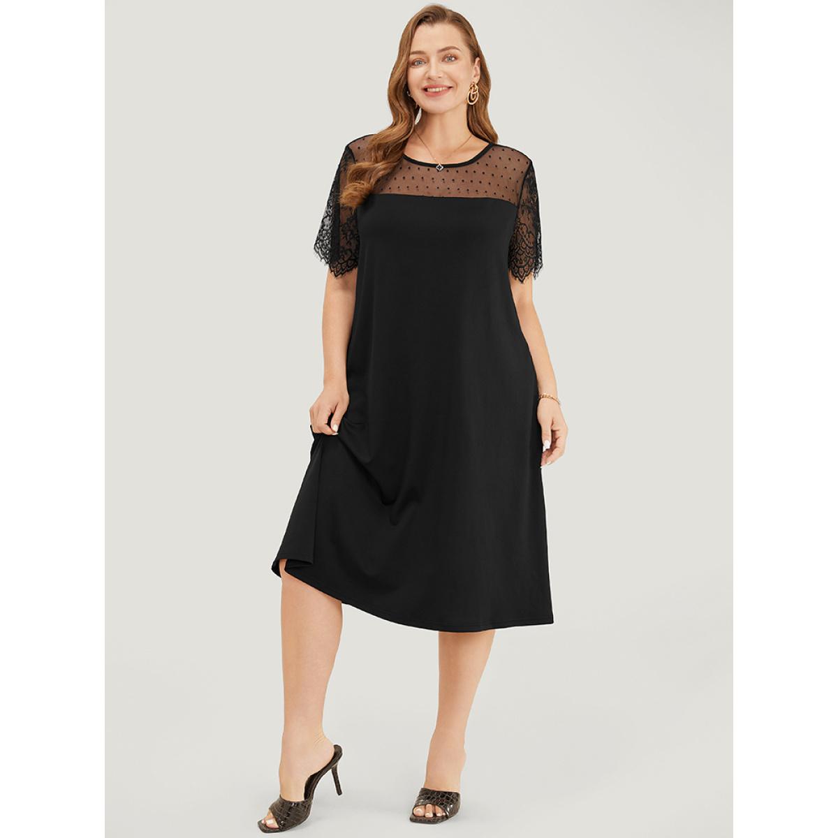 Plus Size Plain Pocket Lace Mesh Patchwork Dress Black Women Elegant Patchwork Round Neck Short sleeve Curvy Midi Dress BloomChic 18-20/2X Product Image