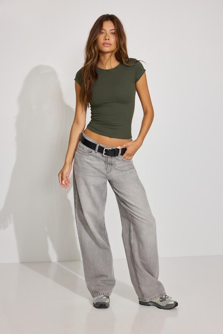 Low Rise Baggy Jeans Product Image