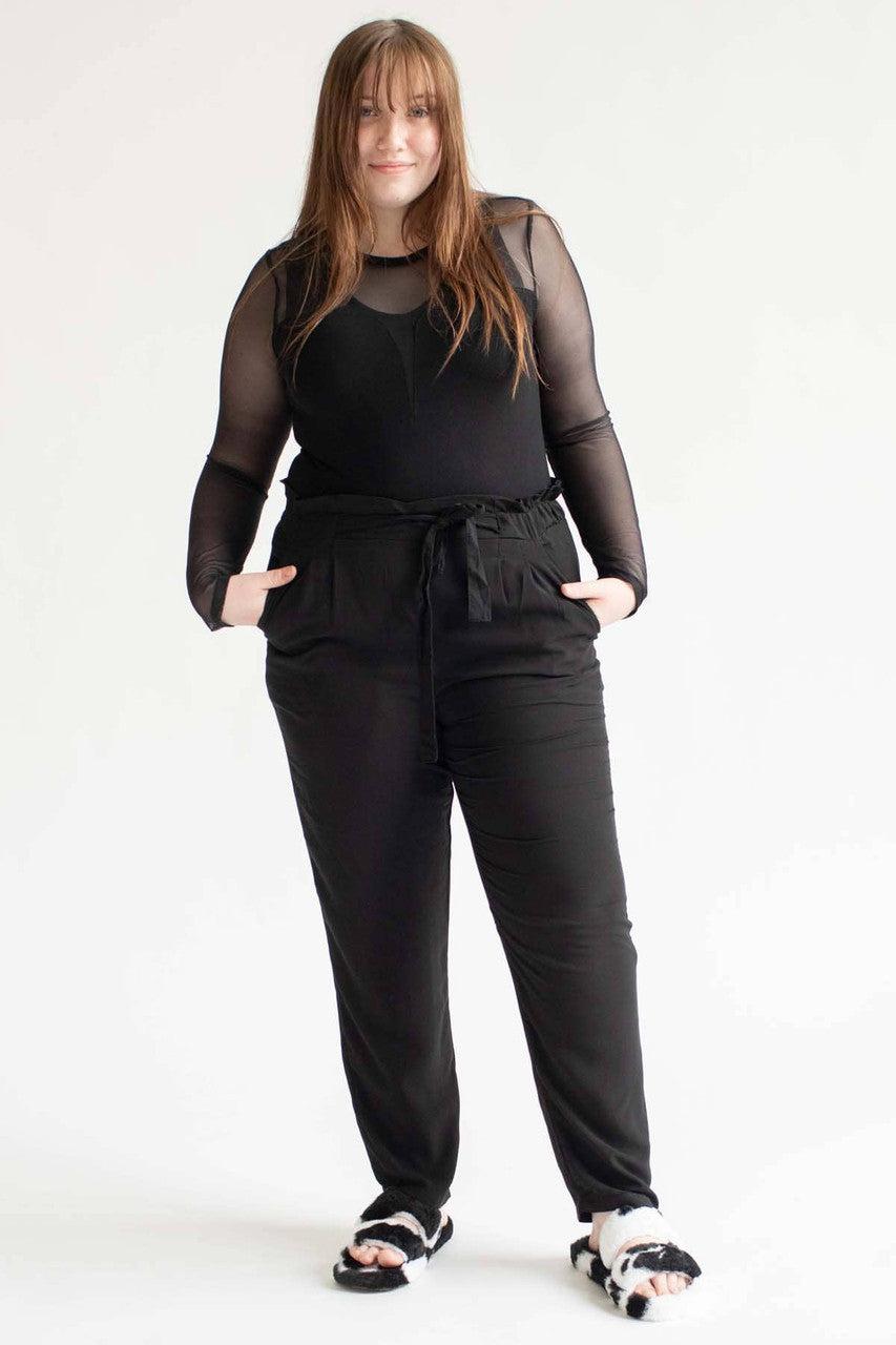 Sweetheart Outline Mesh Long Sleeve Bodysuit (Extended Sizes) Product Image