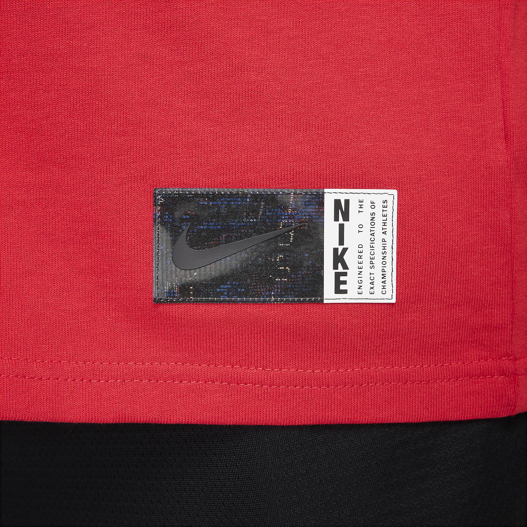 Nike Men's Max90 Basketball T-Shirt Product Image