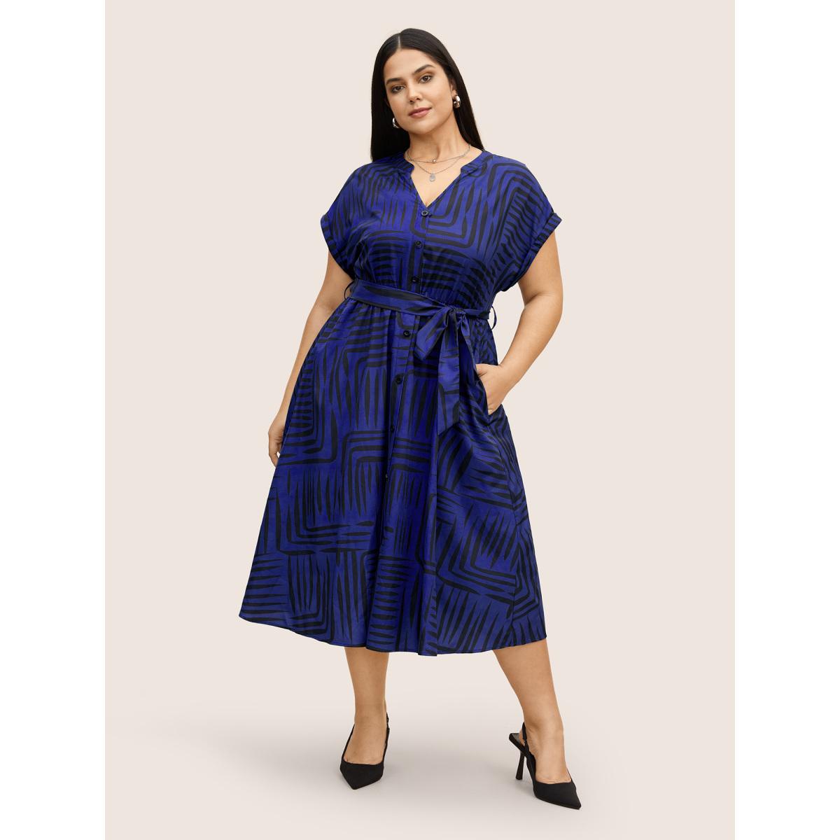 Plus Size Geometric Button Detail Cuffed Sleeve Dress DarkBlue Women At the Office Belted V-neck Short sleeve Curvy BloomChic 26/4X Product Image