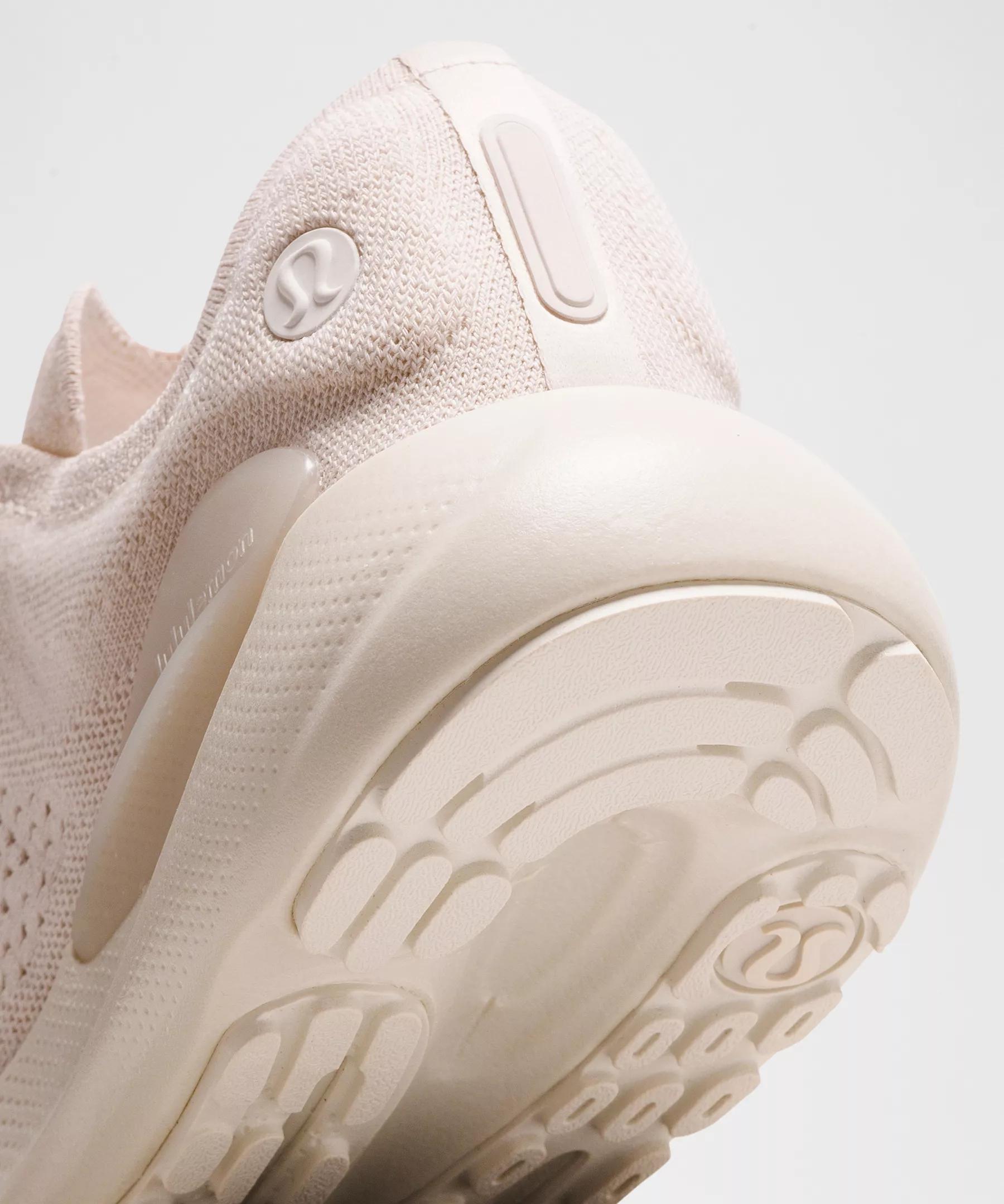 Women's Beyondfeel Merino Wool Running Shoe Product Image