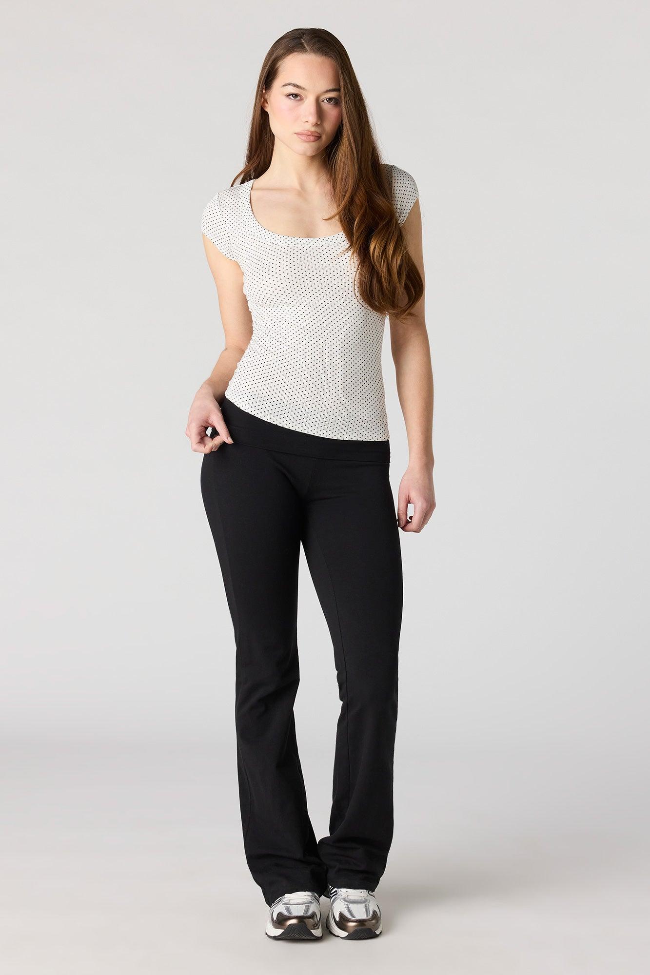 Ribbed Scoop Neck T-Shirt Female Product Image