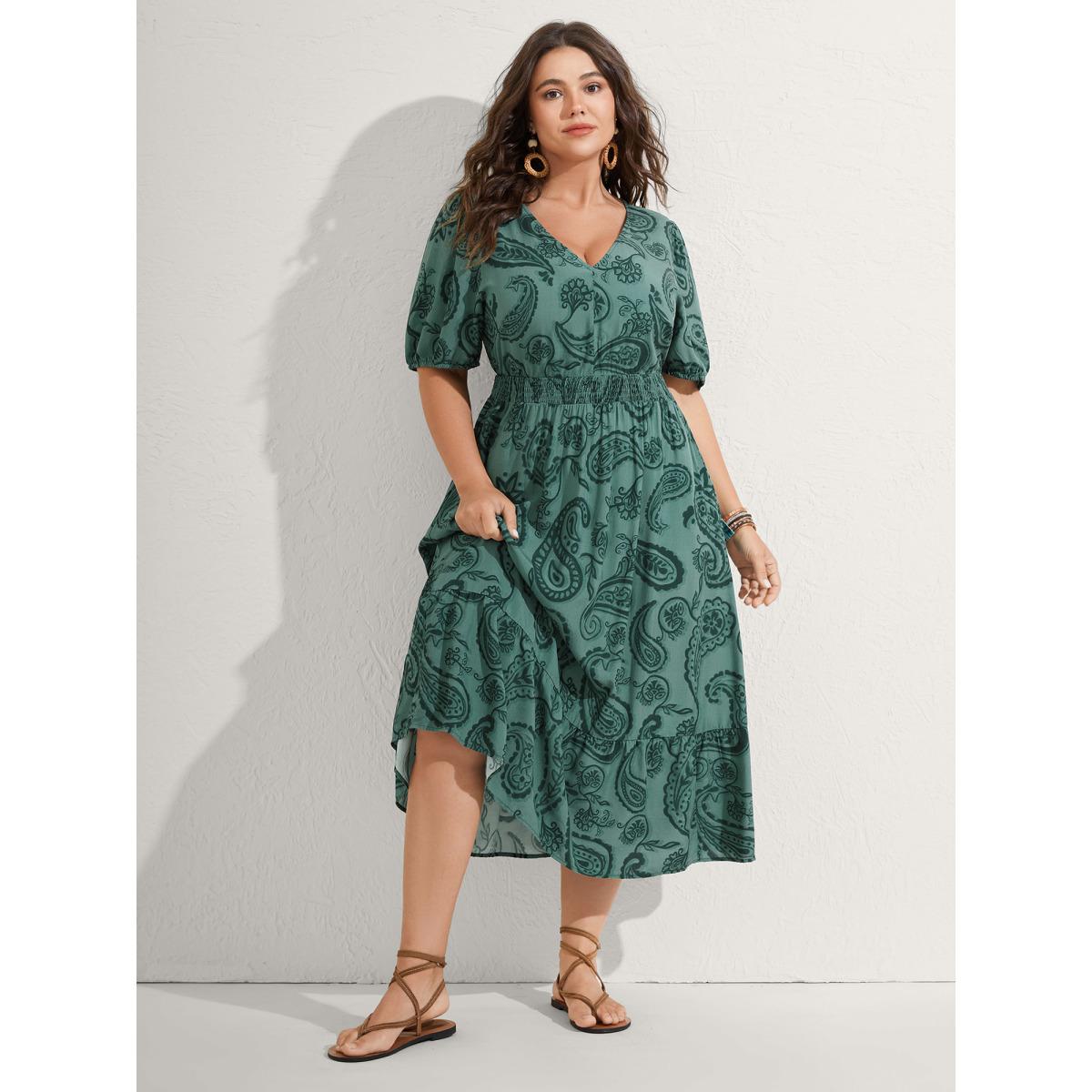 Plus Size Paisley Print Shirred Waist Midi Dress Teal Women Boho V-neck Short sleeve Curvy BloomChic 12/L Product Image