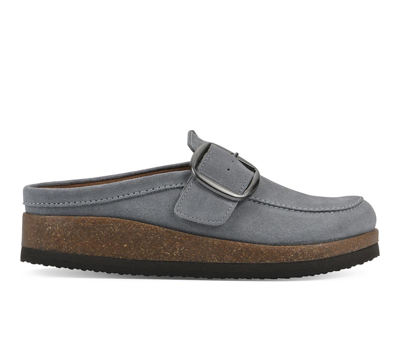 Women's White Mountain Bueno Clogs Product Image