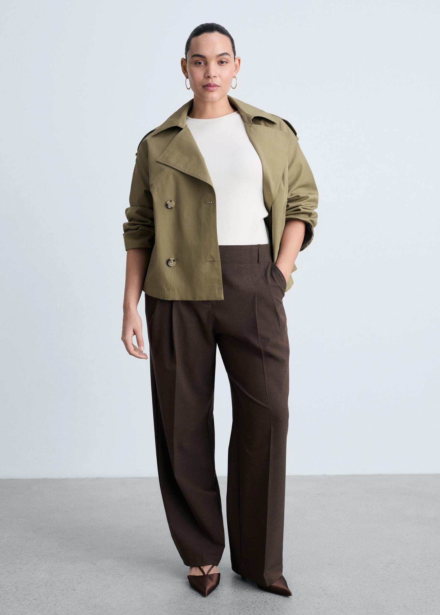 Double-breasted cropped trench coat - Women | MANGO USA Product Image