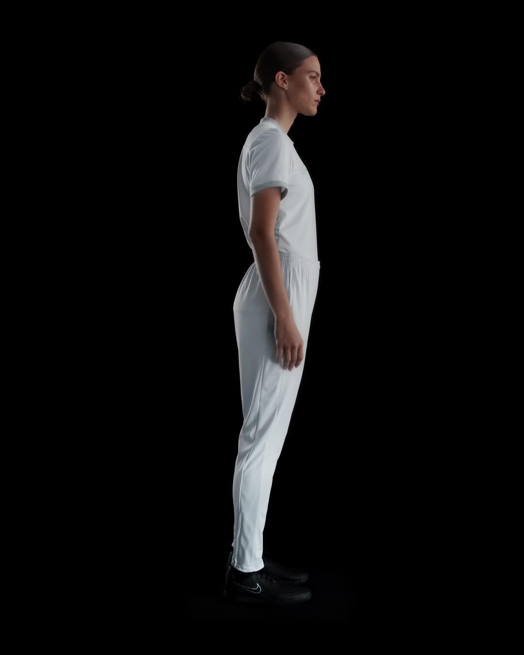 Nike Academy Women's Dri-FIT Soccer Pants Product Image