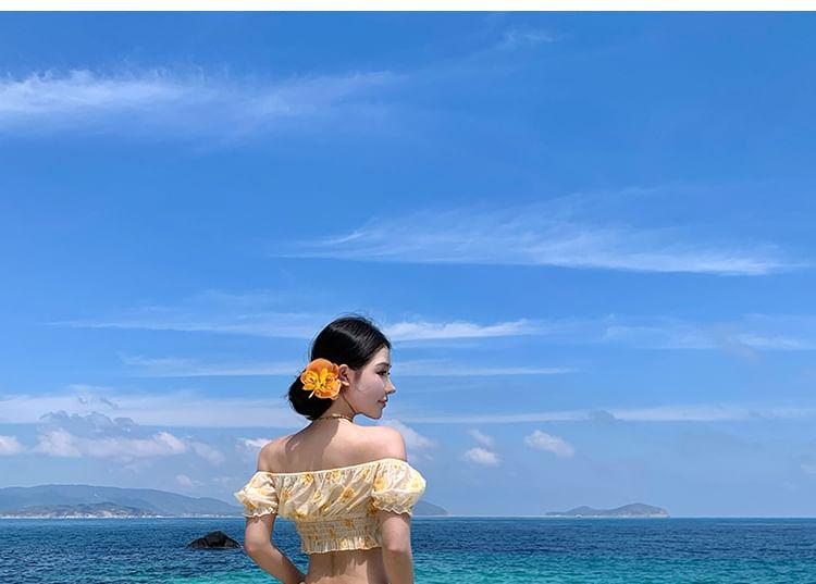 Set: Off-Shoulder Floral Print Shirred Crop Blouse + Low Rise Lace Trim Paneled Midi A-Line Skirt Product Image