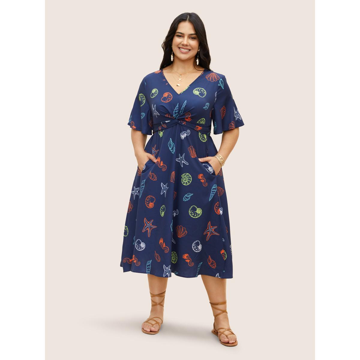 Plus Size Marine Elements Twist Front Elastic Waist Dress Navy Women Resort Twist V-neck Short sleeve Curvy BloomChic 30/6X Product Image