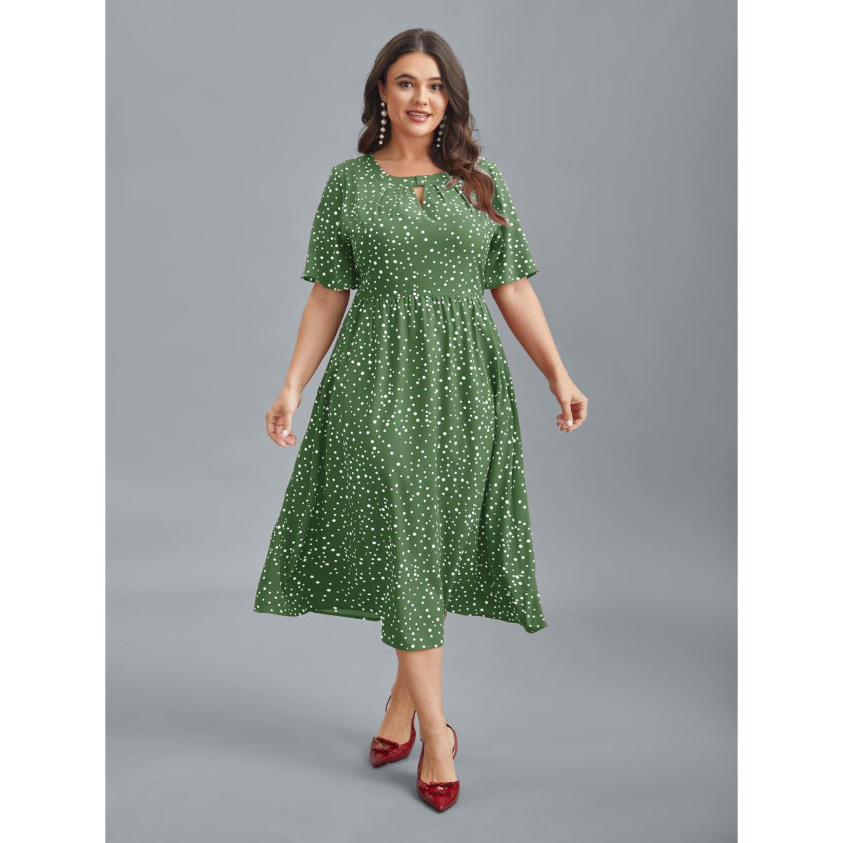 Plus Size Polka Dots Print Cut-Out Flutter Sleeve Midi Dress Greenbean Women Elegant Pleated Round Neck Short sleeve Curvy BloomChic 28/5X Product Image