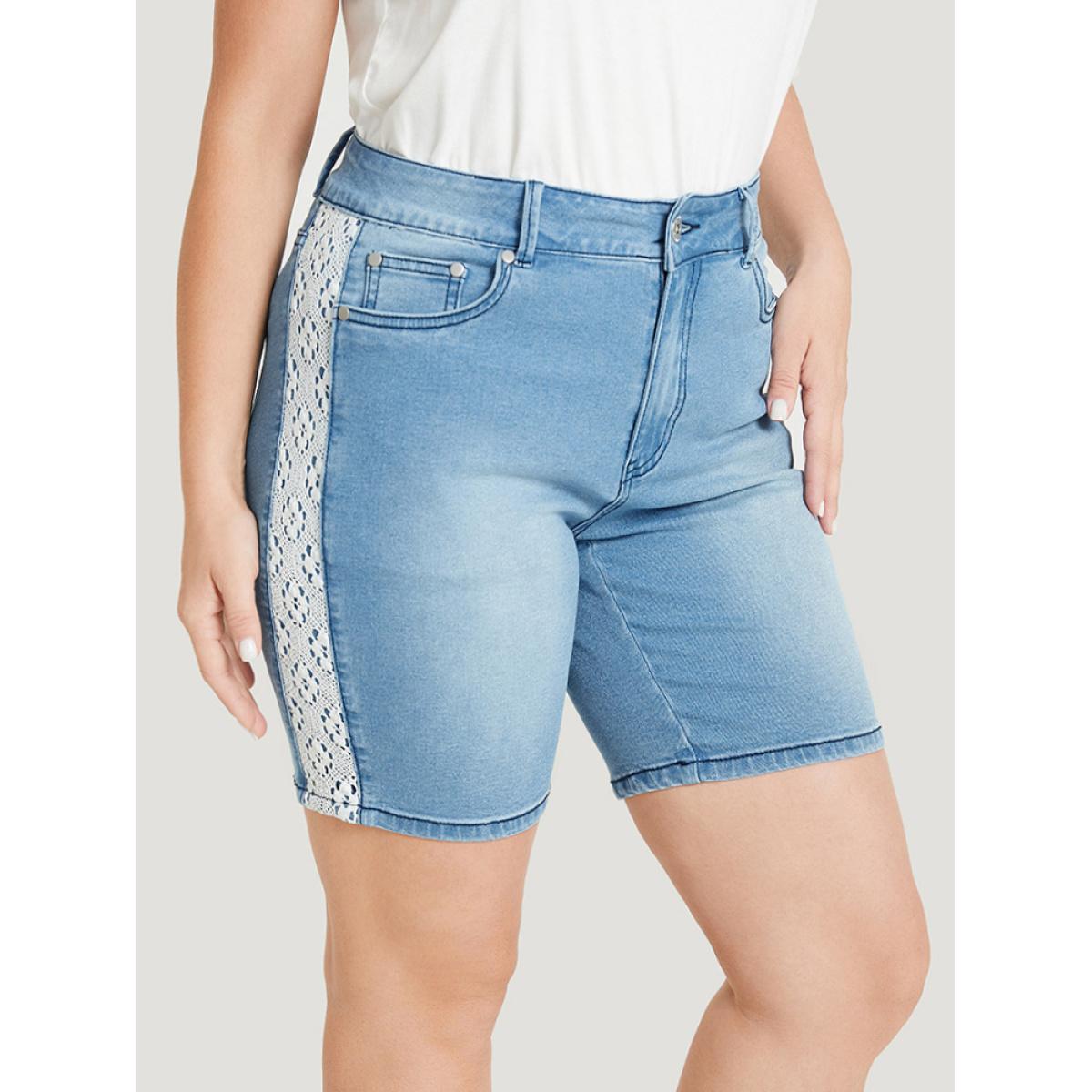 Plus Size Very Stretchy High Rise Light Wash Contrast Lace Denim Shorts Women LightBlue High stretch Dailywear Casual Denim Shorts BloomChic 12/L Product Image