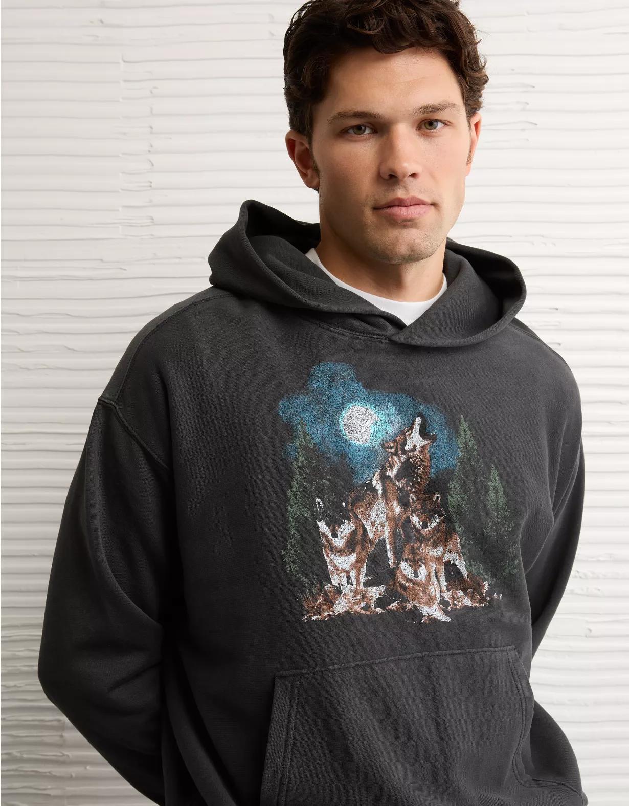 AE Howling Wolves Graphic Hoodie Product Image
