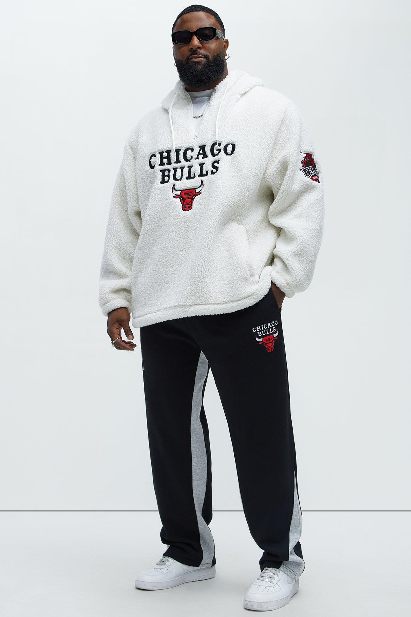 Bulls Backboard Skinny Flare Sweatpants - Red/Black Male Product Image