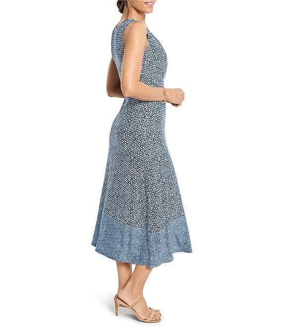 NIC + ZOE Ella Coastal Geo Knit V-Neck Sleeveless Fit-And-Flare Midi Dress Product Image