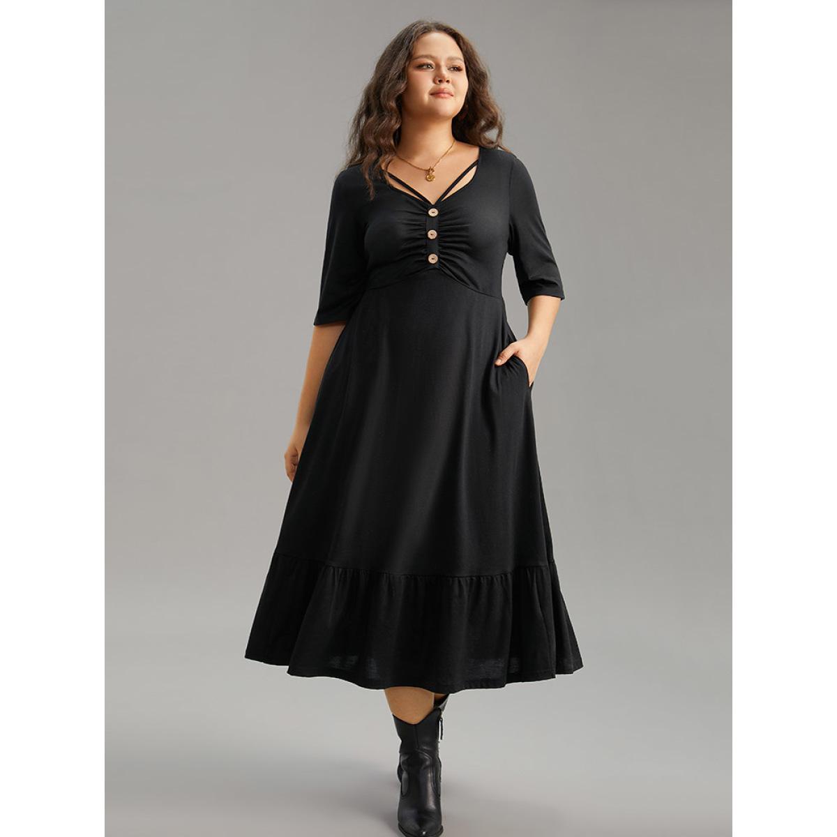 Plus Size Supersoft Essentials Plain Button Detail Crisscross Pocket Dress Black Women Casual Plain Square Neck Half Sleeve Curvy Midi Dress BloomChic 18-20/2X Product Image