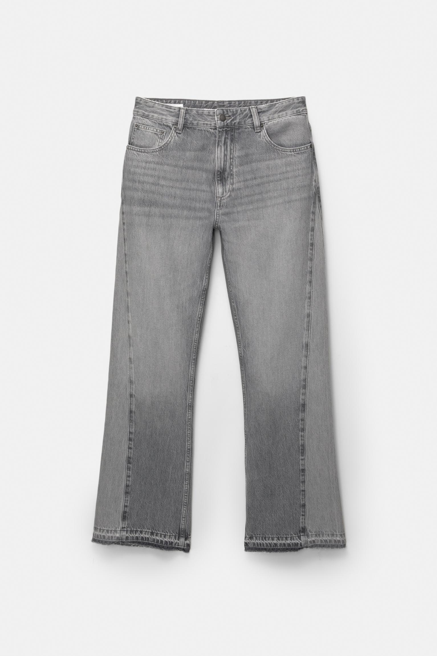 Loose flared jeans Product Image