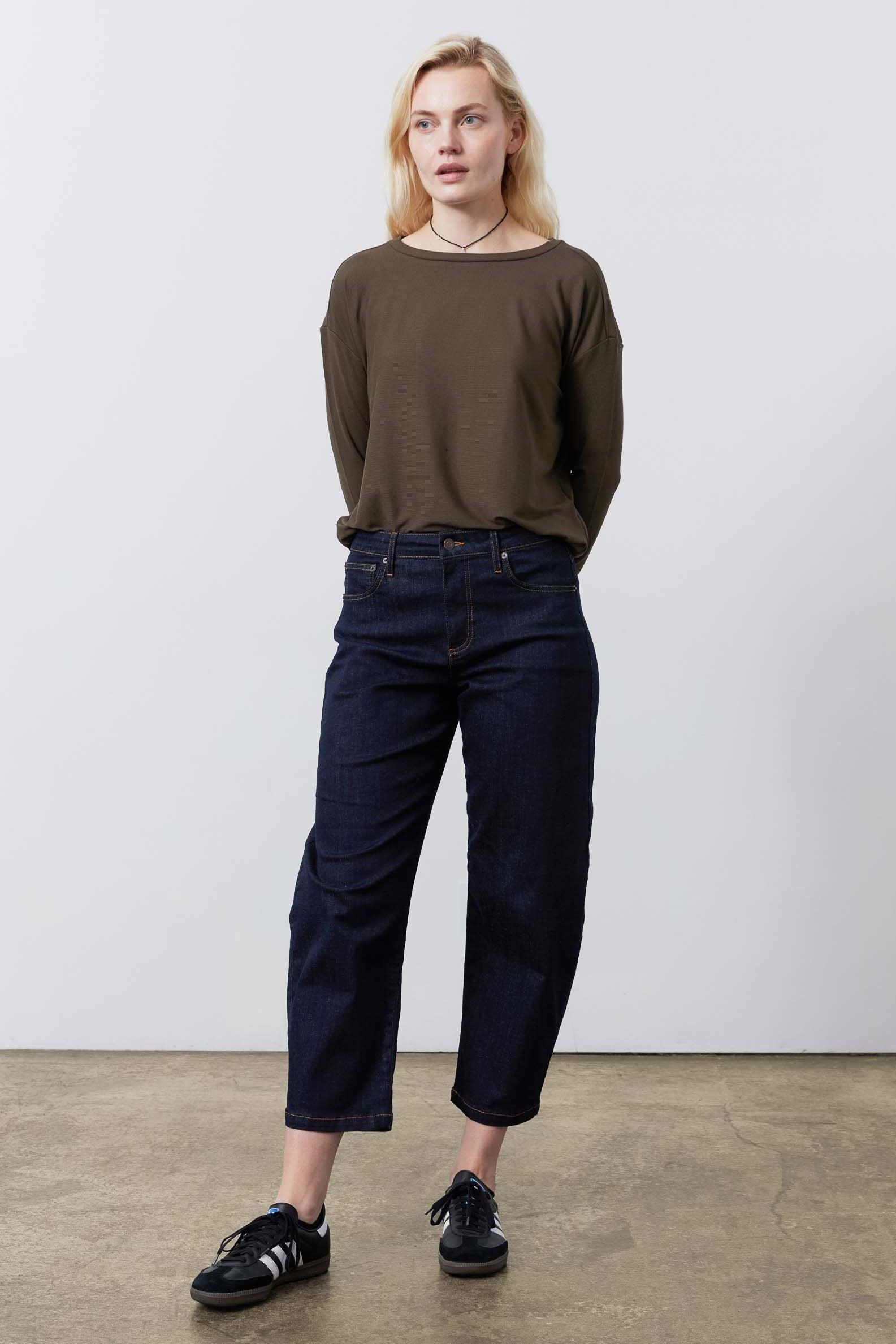 Essential Top With Buttons In The Back Product Image