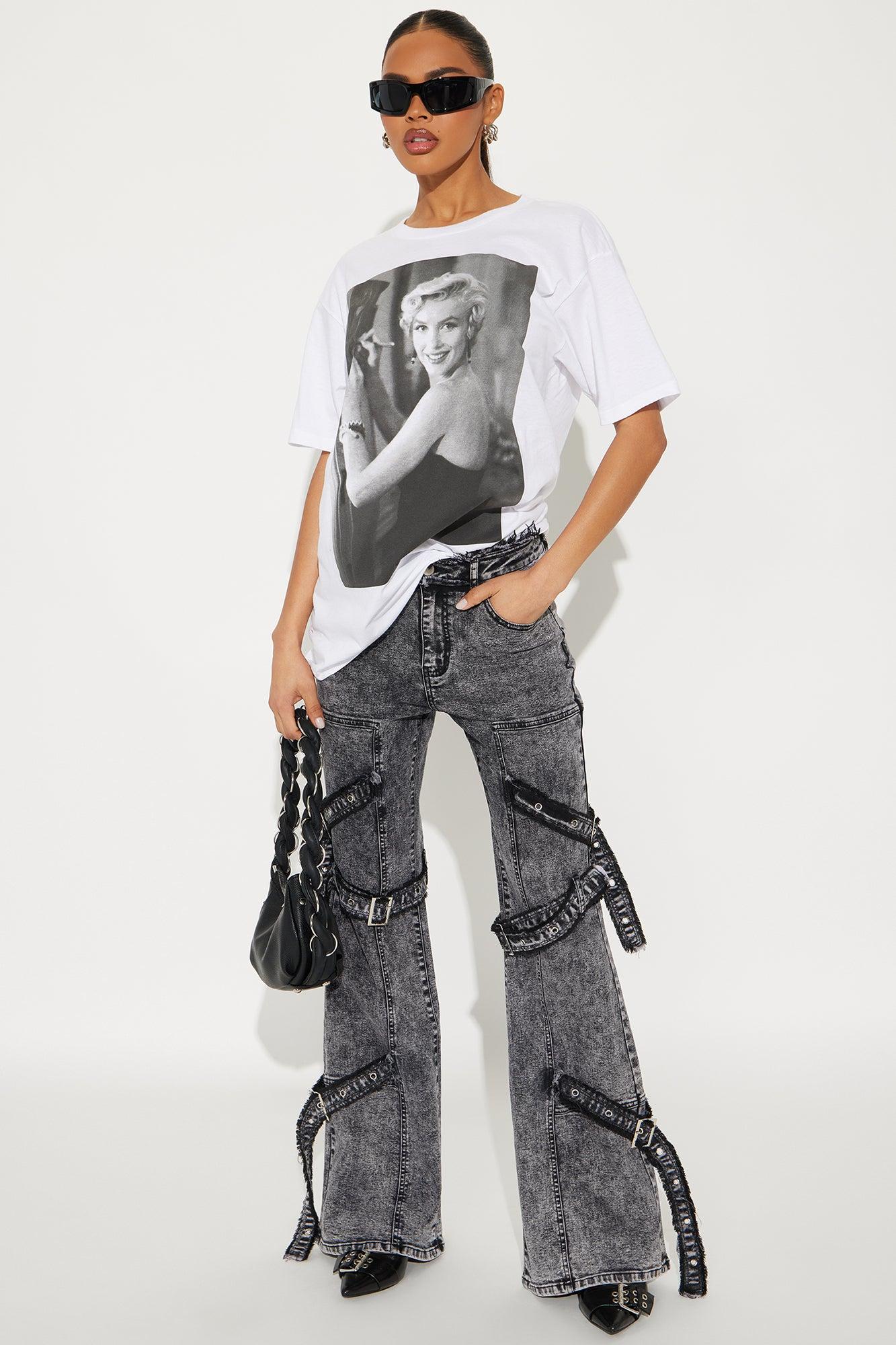 Marilyn Monroe Iconic Oversized Tee - White Product Image