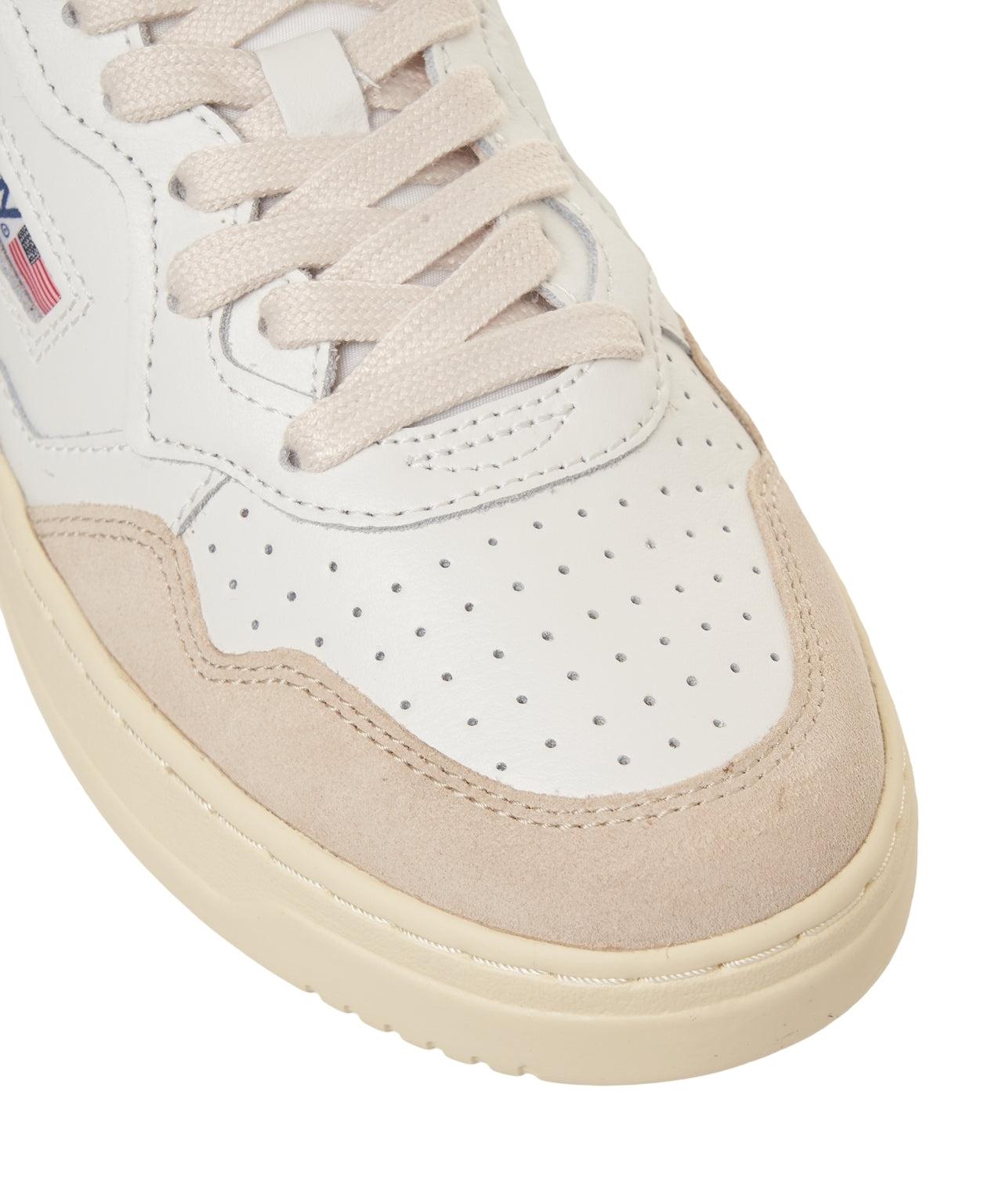 Sneakers 'Medalist Low' Product Image