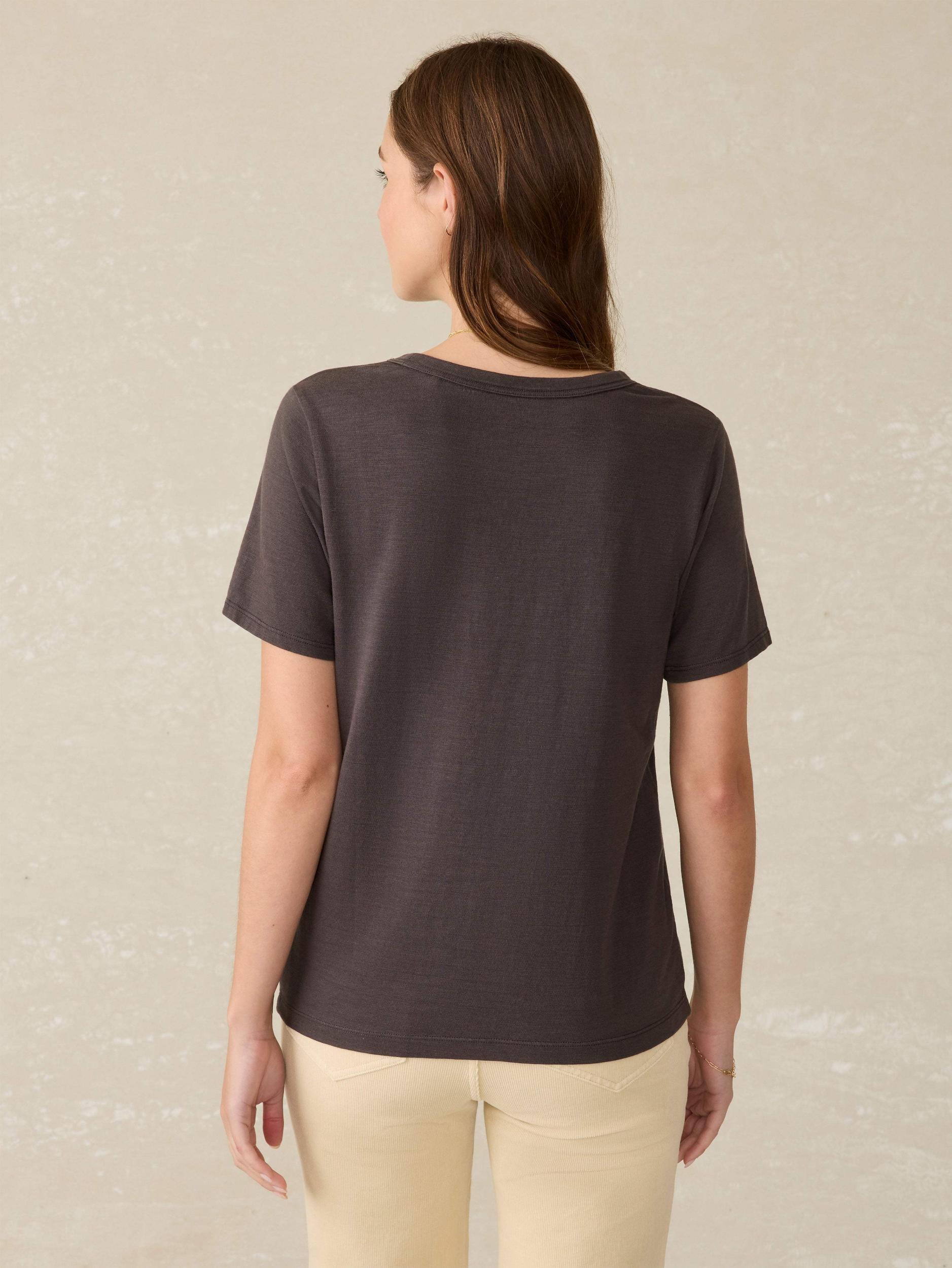 Sunwashed Crew Tee - Washed Black Female Product Image