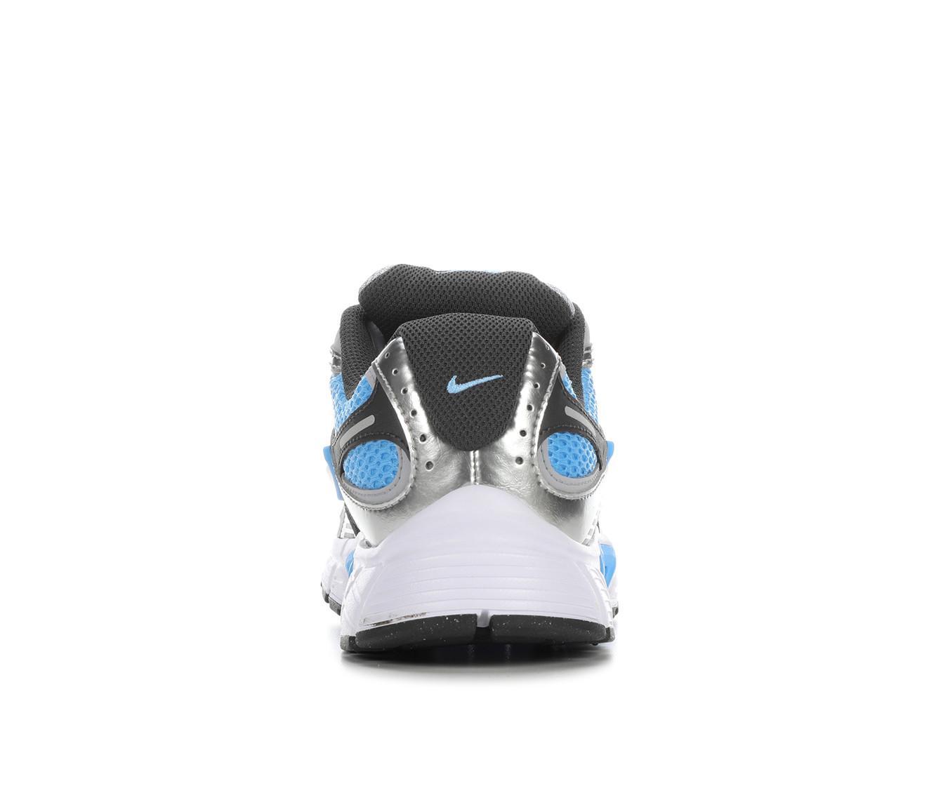 Women's Nike V5 RNR Sneakers Product Image