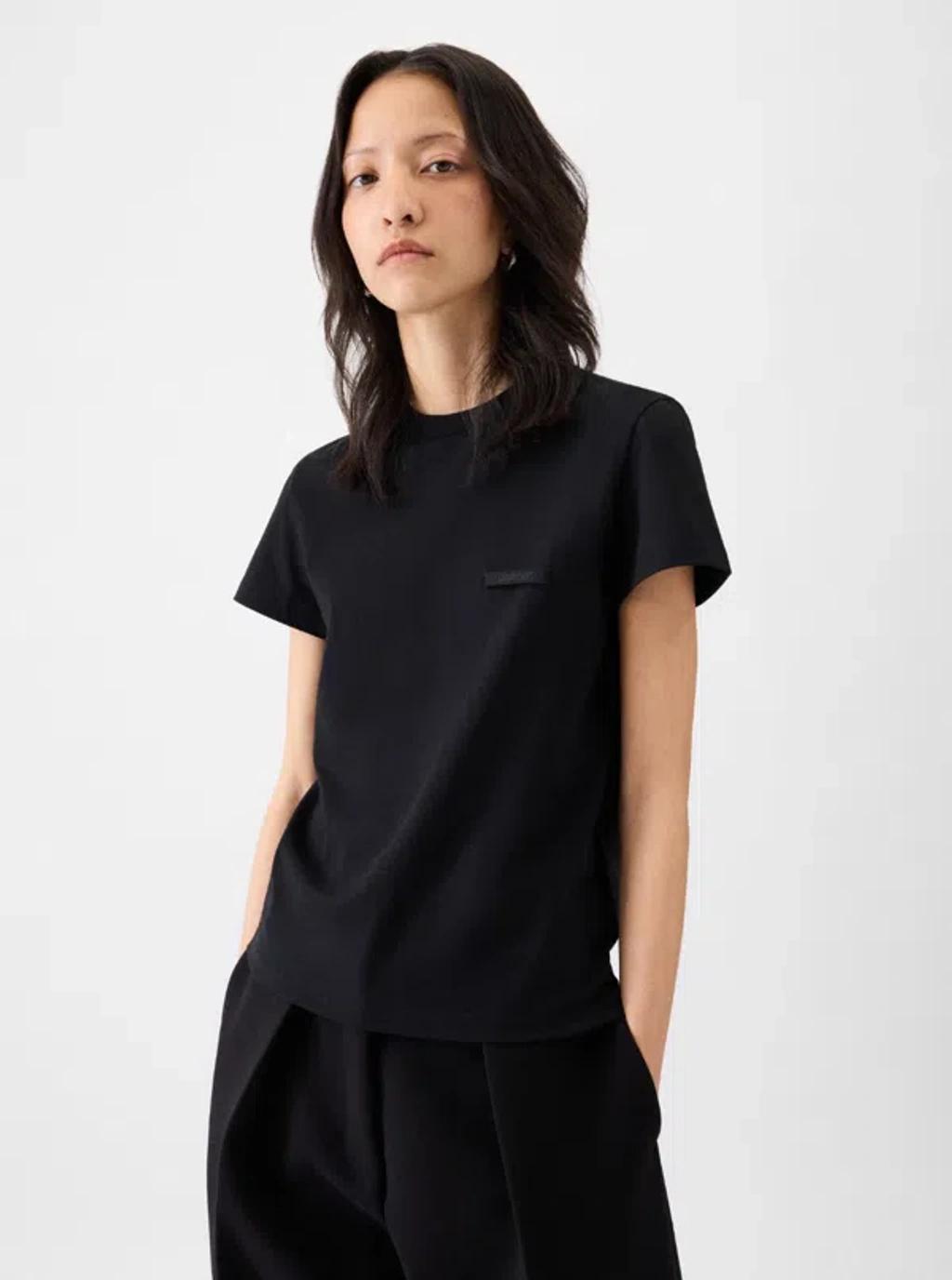 JACQUEMUS Black Fitted T-shirt With Logo Patch In Stretch Cotton Woman Product Image