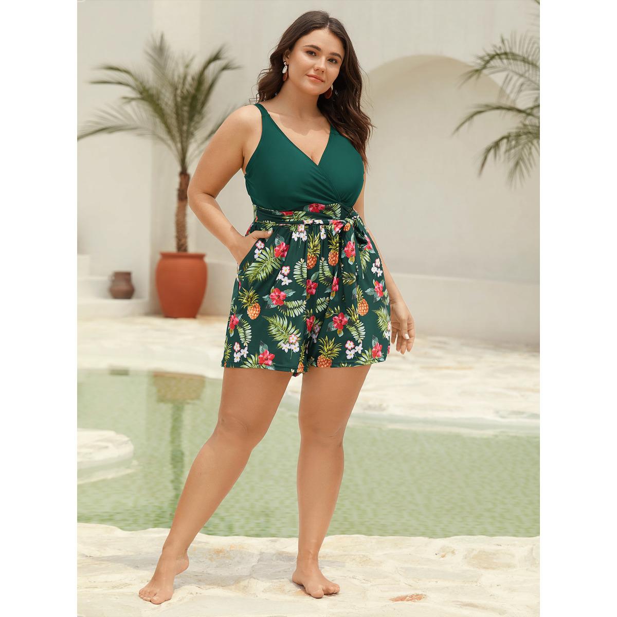 Plus Size Tropical Floral Pockets One-Piece Swimsuit Women's Swimwear DarkGreen Resort Tie knot Curve Bathing Suits High stretch One Pieces BloomChic 12/L Product Image