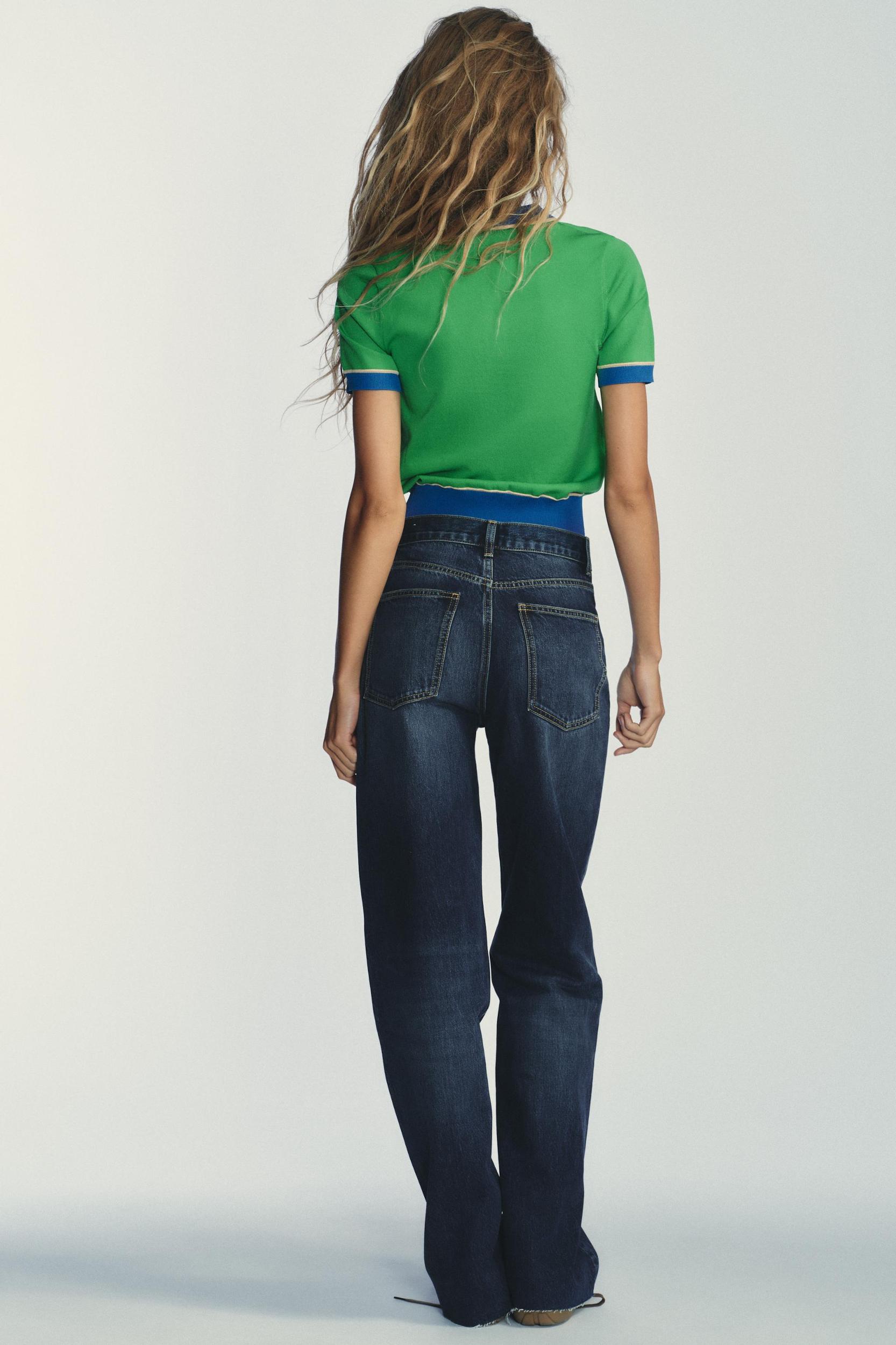 CONTRAST KNIT SHORT SLEEVE POLO TOP Product Image