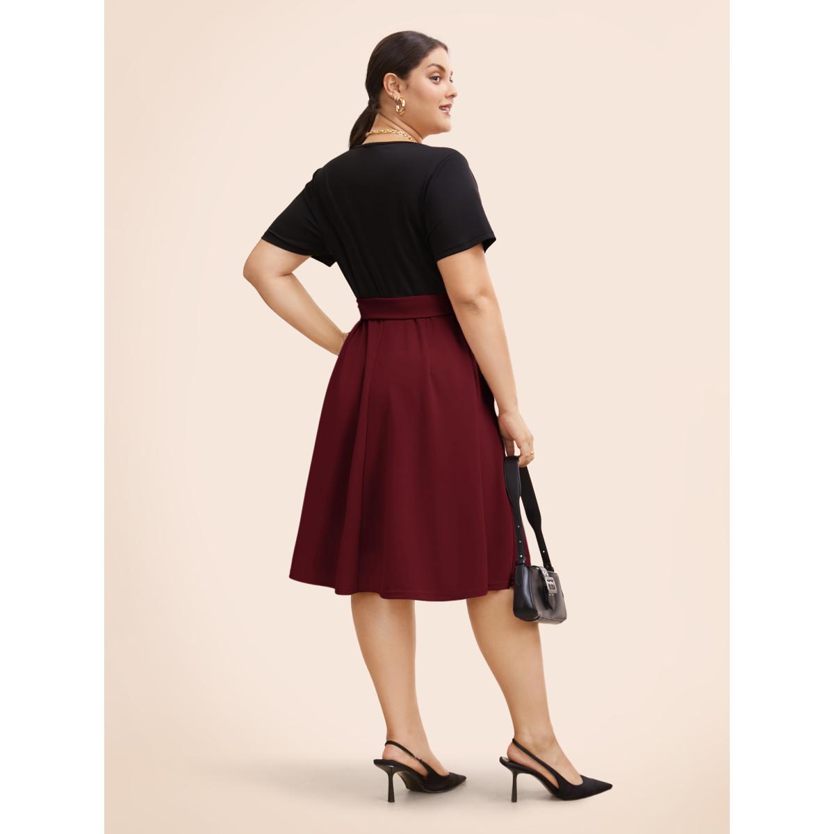 Plus Size Supersoft Essentials Two Tone Pocket Patchwork Belted Dress Burgundy Women Office Plain V-neck Short sleeve Curvy Midi Dress BloomChic 12/L Product Image
