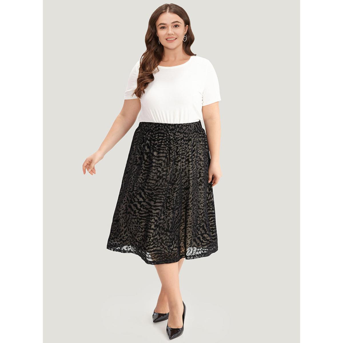 Plus Size Flocking Water Ripple Elastic Waist Midi Skirt Women Black Elegant Texture Low stretch Dailywear Skirts BloomChic 10/M Product Image