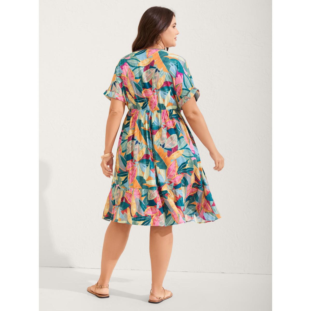 Plus Size Rayon Leafy Print Pockets Midi Dress Teal Women Resort V-neck Short sleeve Curvy BloomChic 10/M Product Image