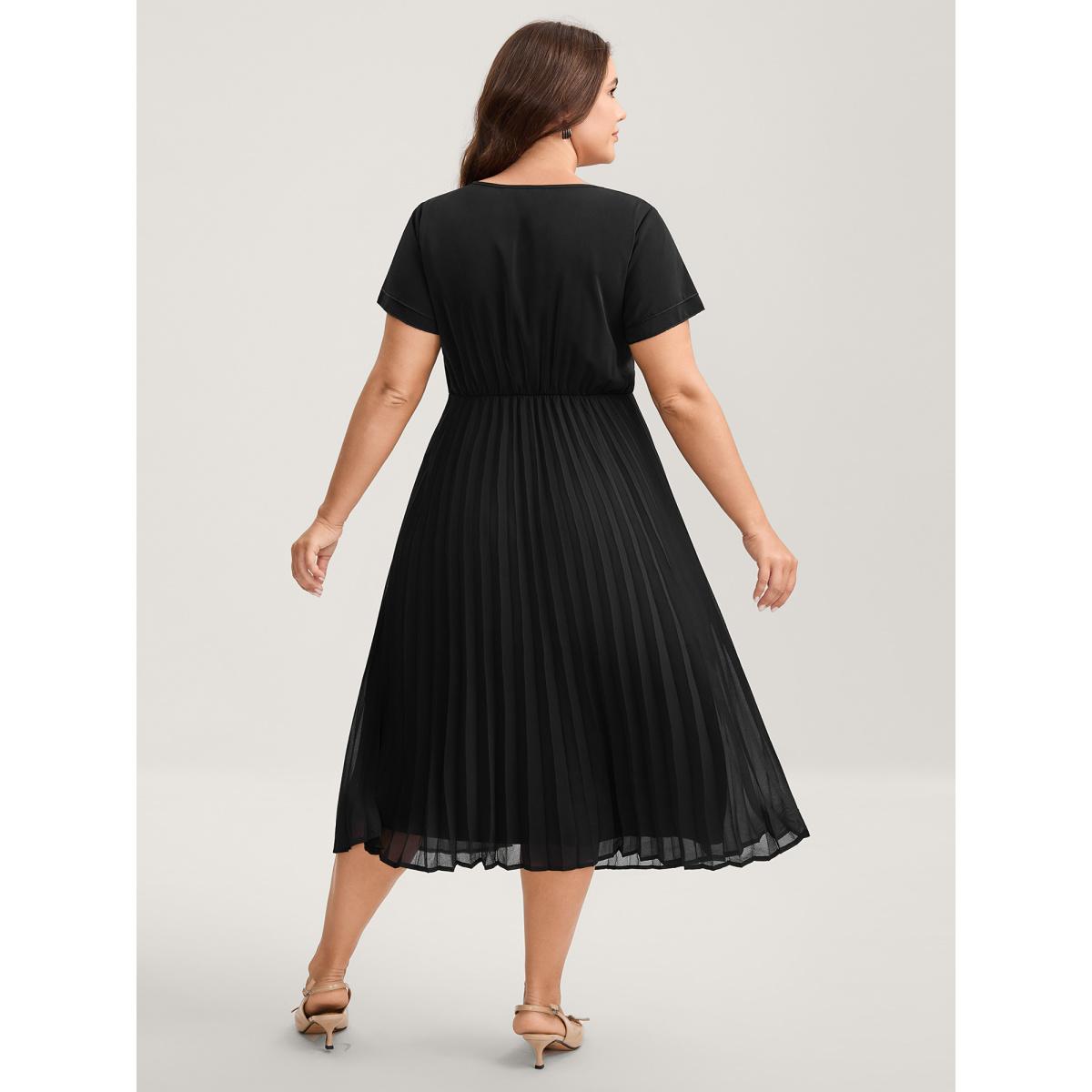 Plus Size Crossover Bodice Plicated Detail Midi Dress Black Women V-neck Sleeveless Curvy BloomChic 18-20/2X Product Image