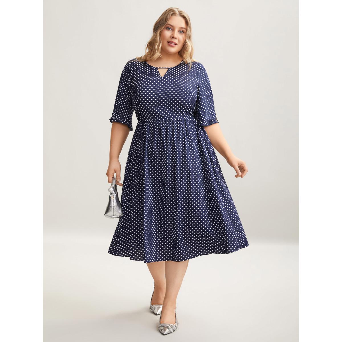 Plus Size Polka Dot Print Slit Sleeve Pockets Midi Dress Midnight Women At the Office Cut-Out Flat collar with V-notch Short sleeve Curvy BloomChic 26/4X Product Image