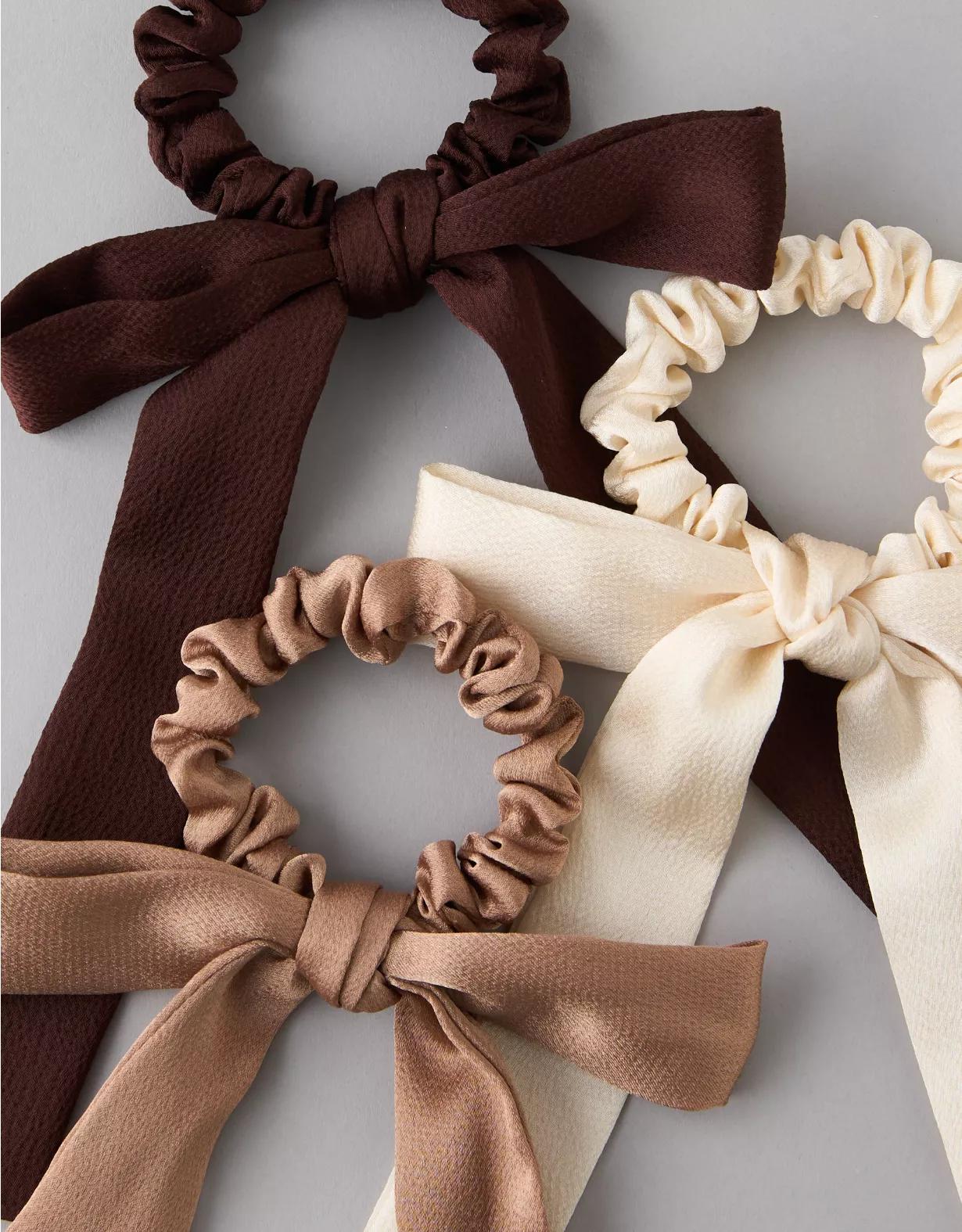 AE Bow Scrunchie 3-Pack Product Image