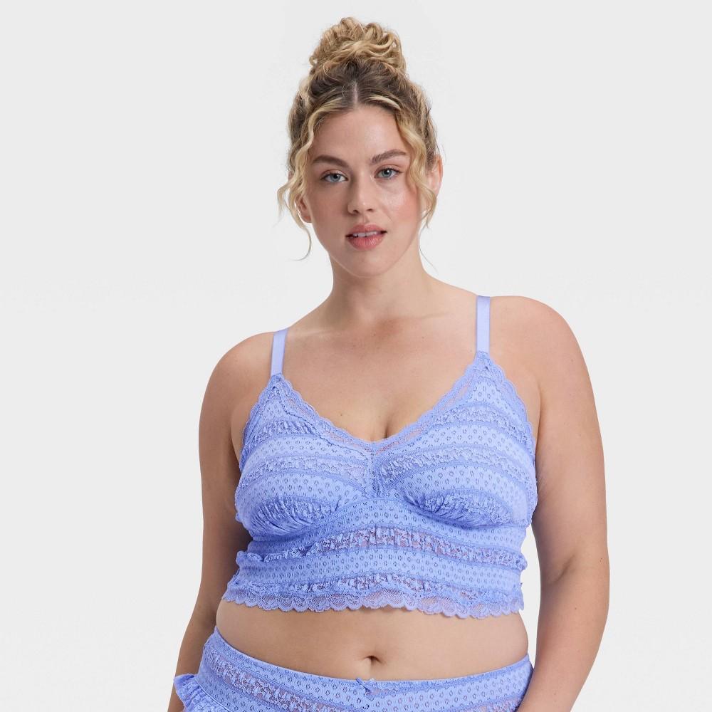 Women's Bubble Lace Cropped Cami - Wild Fable™ Product Image