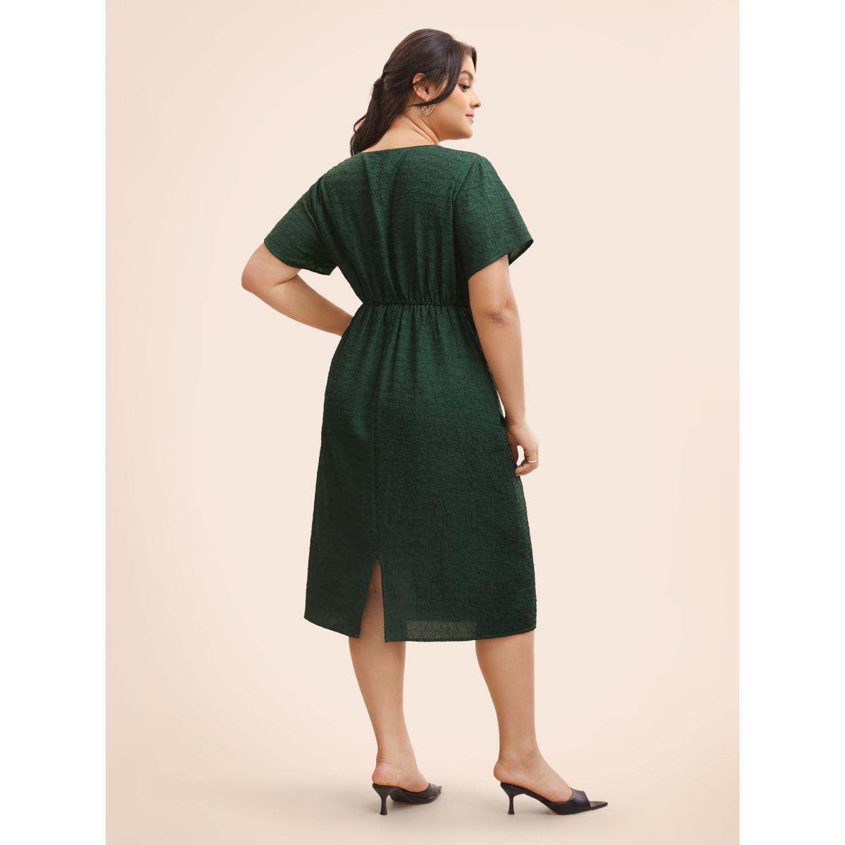 Plus Size Texture Gathered Split Hem Dress DarkGreen Women Elegant Texture V-neck Short sleeve Curvy BloomChic 30/6X Product Image