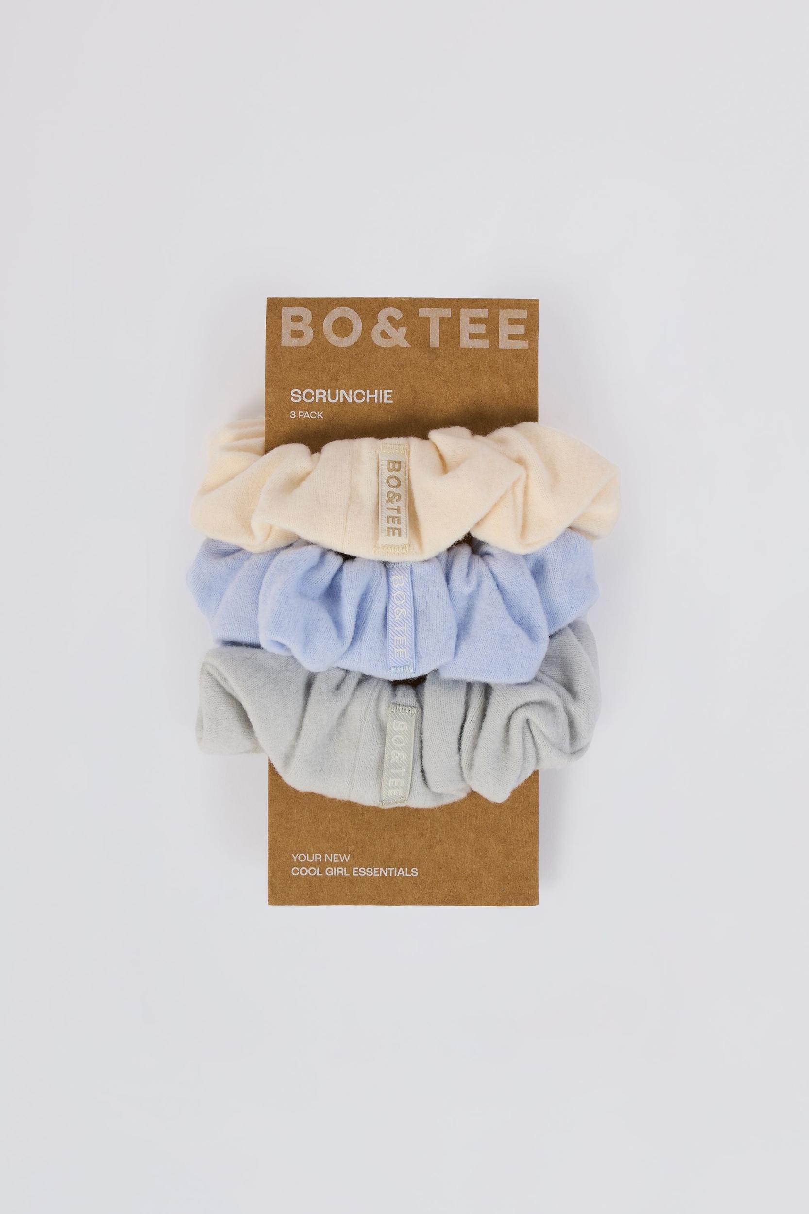 Pack of 3 Oversized Scrunchies in Multi Female Product Image